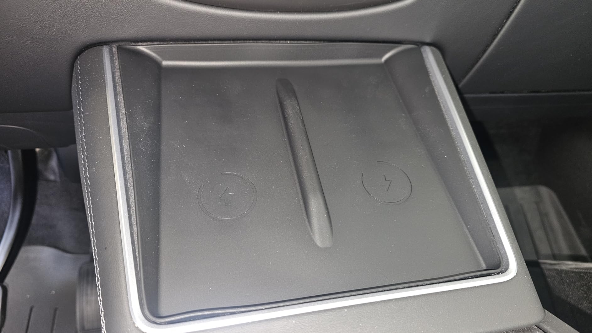 Center Console Organizer Tray for Tesla Model Y Juniper Accessories 2025 2026 [Premium PC + Silent Silicone Liner] Armrest Bottom Liners Wireless Charging Pad Cup Holder for Tesla Model Y Accessories customer photo 1