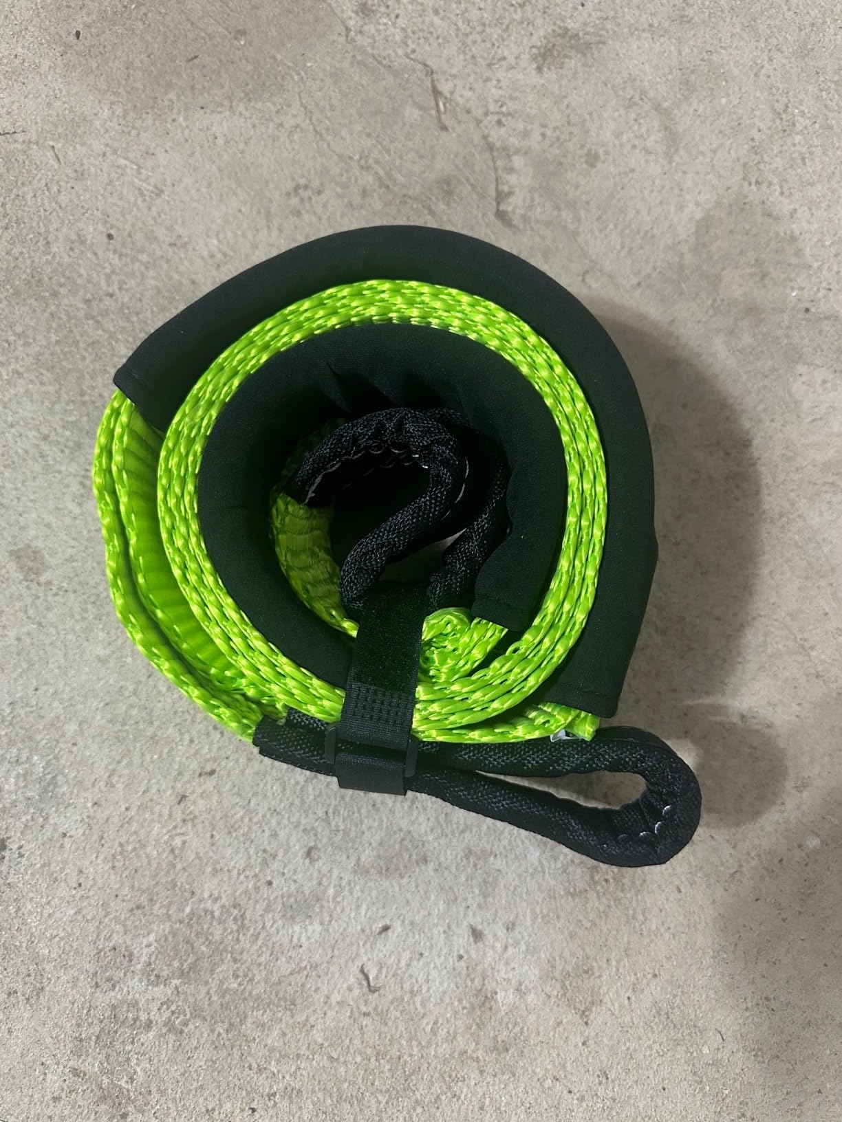 ALL-TOP Tree Saver Strap 3in x 8ft Certified 36000Lbs Break Strength, Emergency Recovery Tow Strap Winch Extension Rope with Oversize Carry Bag customer photo 2