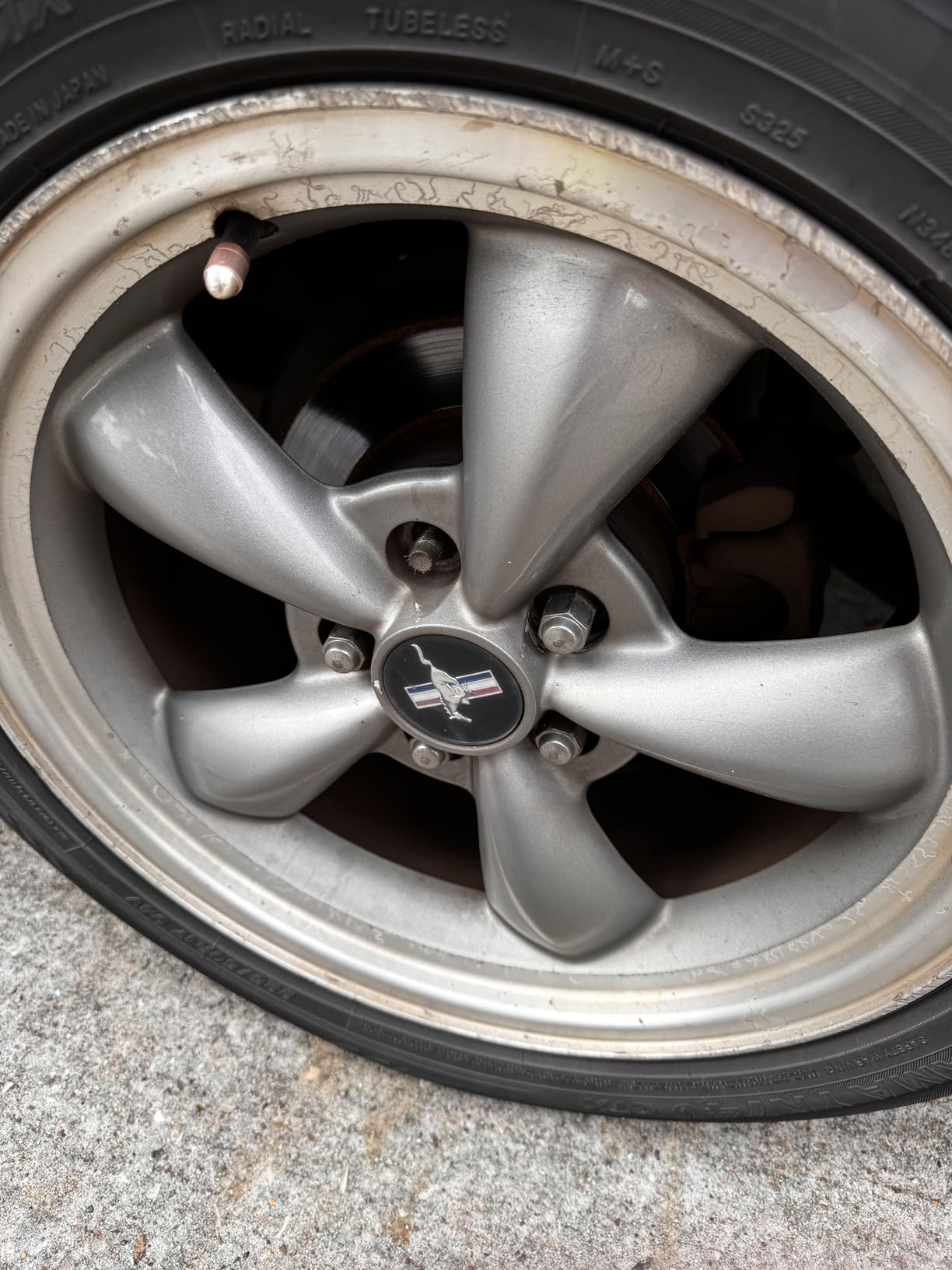 Dorman 711-265 Wheel Nut Chrome Acorn Bulge Seat 1/2-20 Compatible with Select Models, 20 Pack customer photo 2