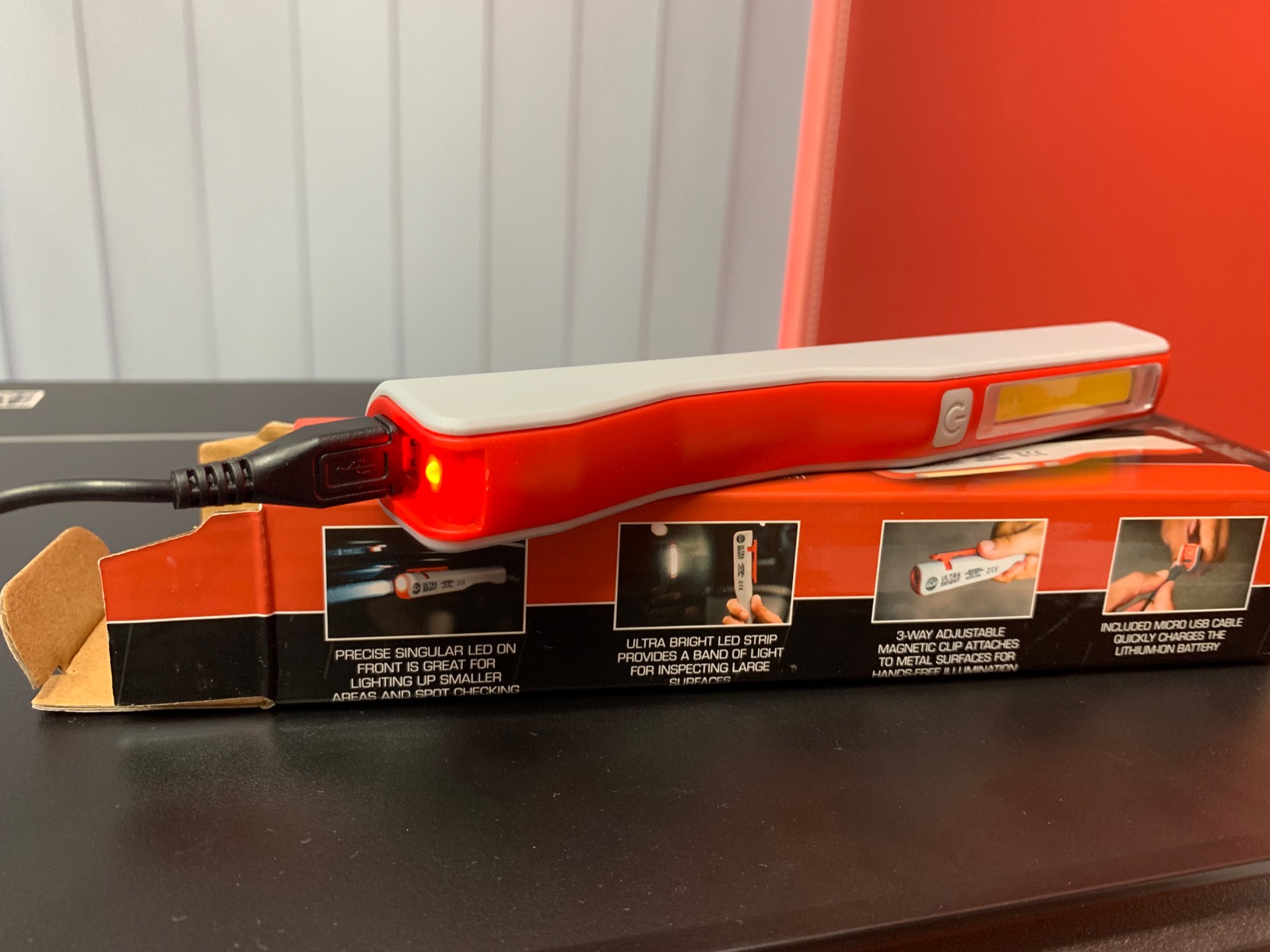 Chemical Guys EQP401 Ultra Bright Rechargeable Detailing Inspection Dual Light customer photo 2