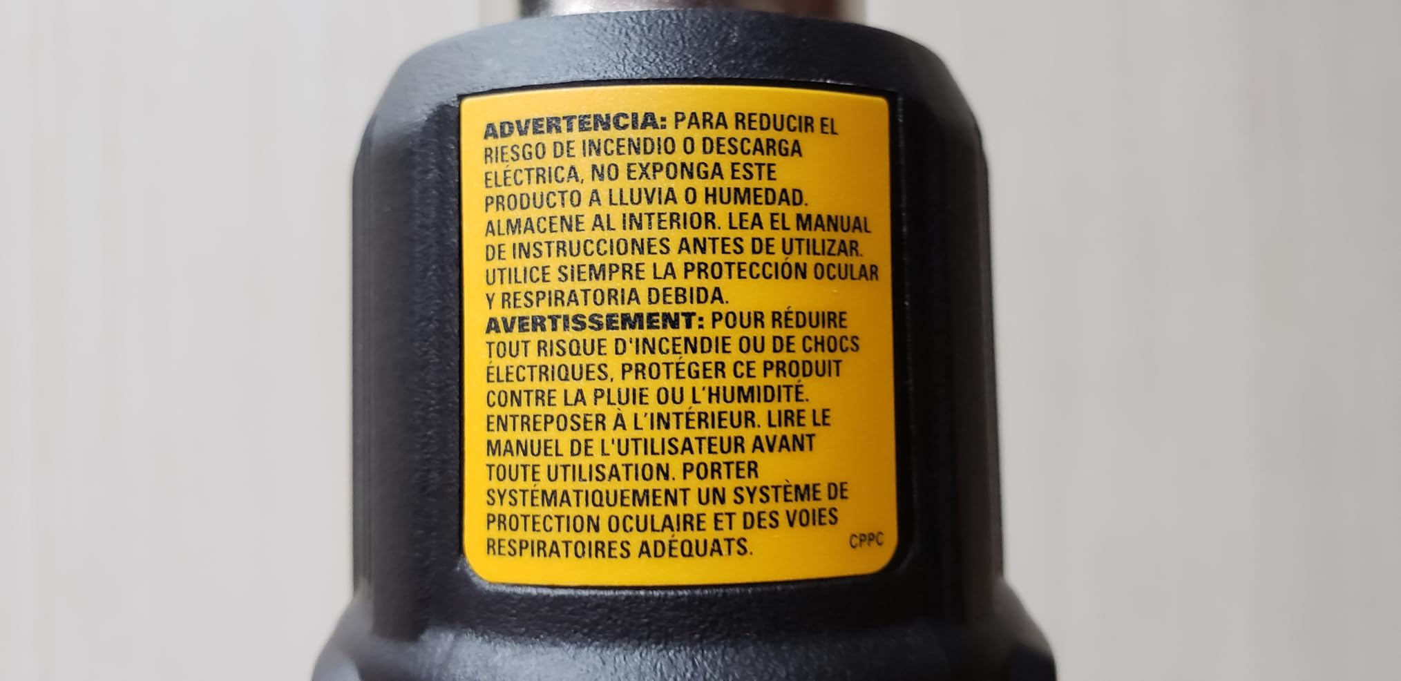 DEWALT 20V MAX Heat Gun, Cordless, Up to 990 Degrees, 42 Minutes of Run Time, LED Light, Heatgun with Flat and Hook Nozzle Attachments,Tool Only (DCE530B) customer photo 1