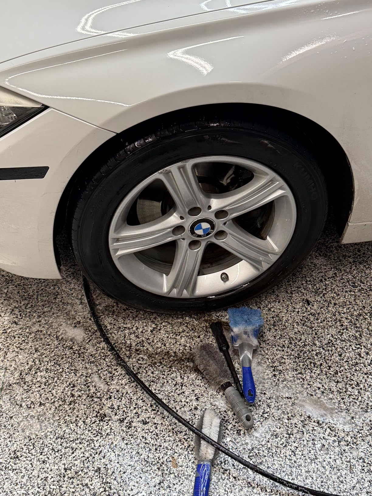 P&S Brake Buster Wheel Cleaner - Non-Acid Formula, Removes Brake Dust, Dirt, & Corrosion | 128 Fl Oz (Gallon) customer photo 2