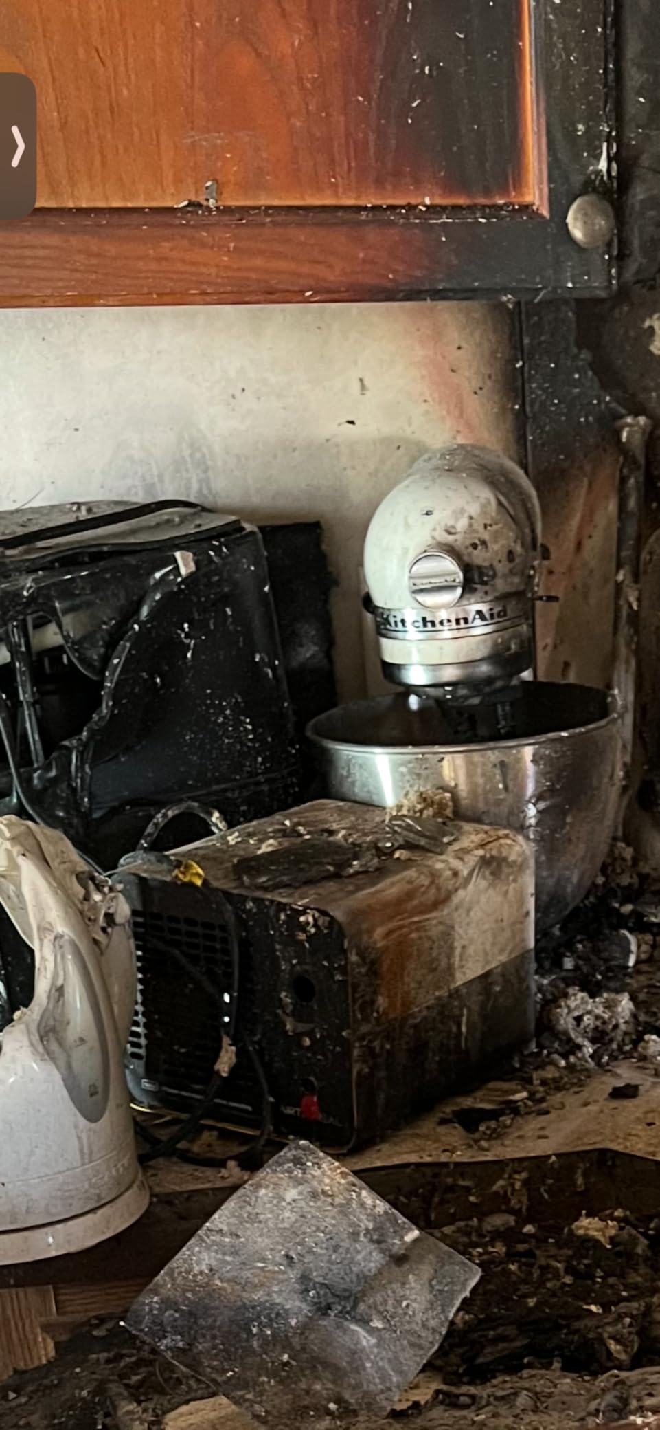 Airthereal MA10K-PRODIGI Digital Ozone Machine, High Capacity Ozone Generator Odor Removal - O3 Deodorizer Air Ionizers for Large Rooms, Cars and Smoke - Adjustable Output and Timer, Blue customer photo 1