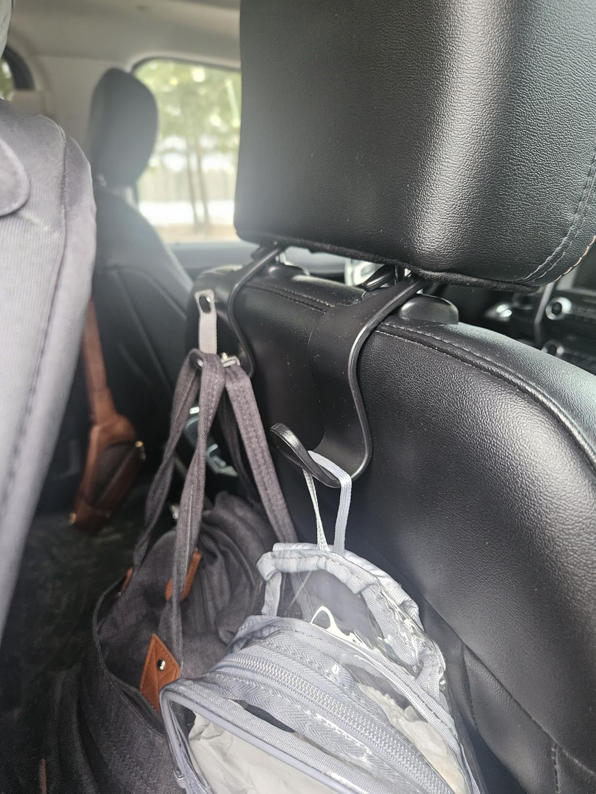 Amooca Car Seat Headrest Hook 4 Pack Hanger Storage Organizer Universal for Handbag Purse Coat fit Universal Vehicle Car Black S Type customer photo 1