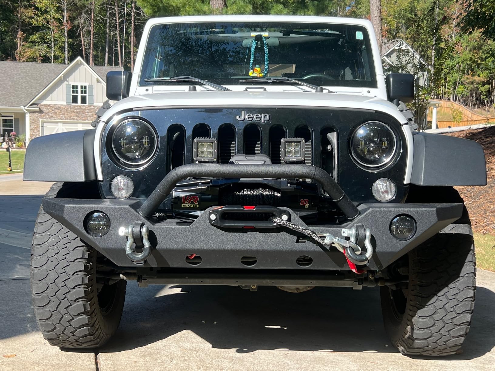 WARN VR EVO 10-S Electric 12V Winch - 10,000 lb Pull Capacity, Synthetic Rope, IP68 Waterproof, High-Performance Off-Road Recovery Winch for Trucks, Jeeps, and SUVs customer photo 2