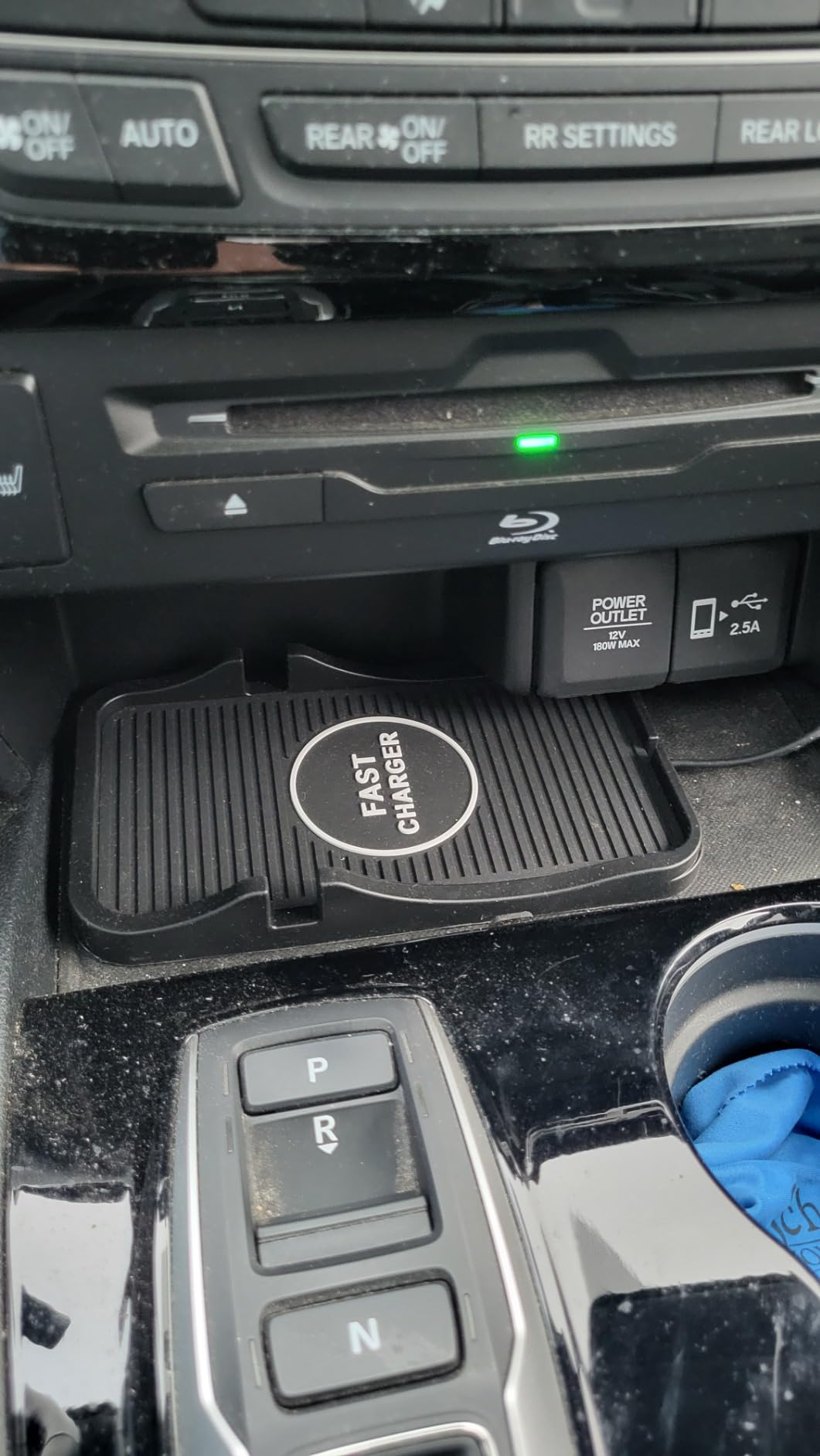 Wireless Charger Car Charging Pad Non-slip 15W 10W 7.5W Fast Charger Mount Adapter for iPhone 13 12 Pro Max 11 8 Plus X XR Xs LG G8 Samsung Note 20 10 Galaxy S10 S20 S21 S22 S23 S24 S25 Android Phones customer photo 1