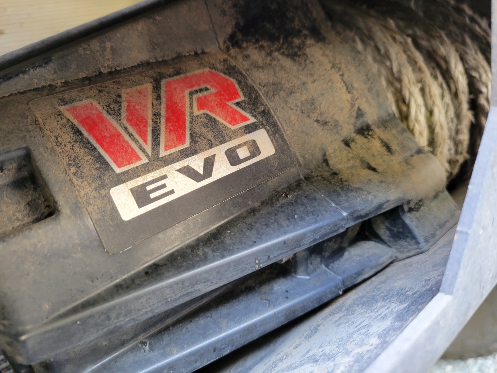 WARN VR EVO 8-S Electric 12V DC Winch - 8,000 lb Pulling Capacity, Synthetic Rope, IP68 Waterproof, High-Performance Off-Road Recovery Winch for Jeeps, SUVs, and Light Trucks customer photo 1