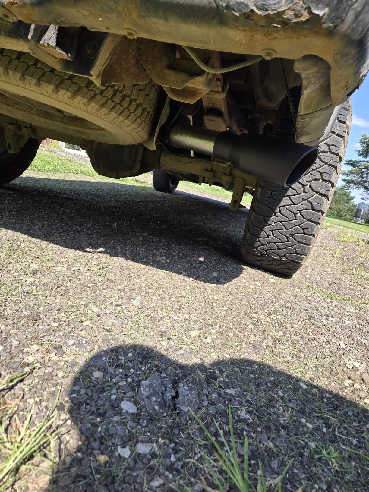 Flowmaster 717864 FlowFX Cat-Back Exhaust Kit 3 Inch 409 Stainless Steel 4.5 Inch Black Ceramic Coated 304 Stainless Steel Tip Compatible with 2009-2014 Ford F-150 3.5L Ecoboost 4.6L 5.0L 5.4L customer photo 1