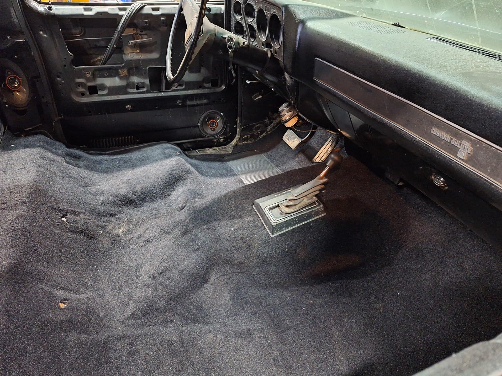 ACC Replacement Carpet Kit for 1981 to 1986 GMC Standard Cab Pickup Truck, 4 Wheel Drive, Automatic (840-Navy Plush Cut Pile) customer photo 1