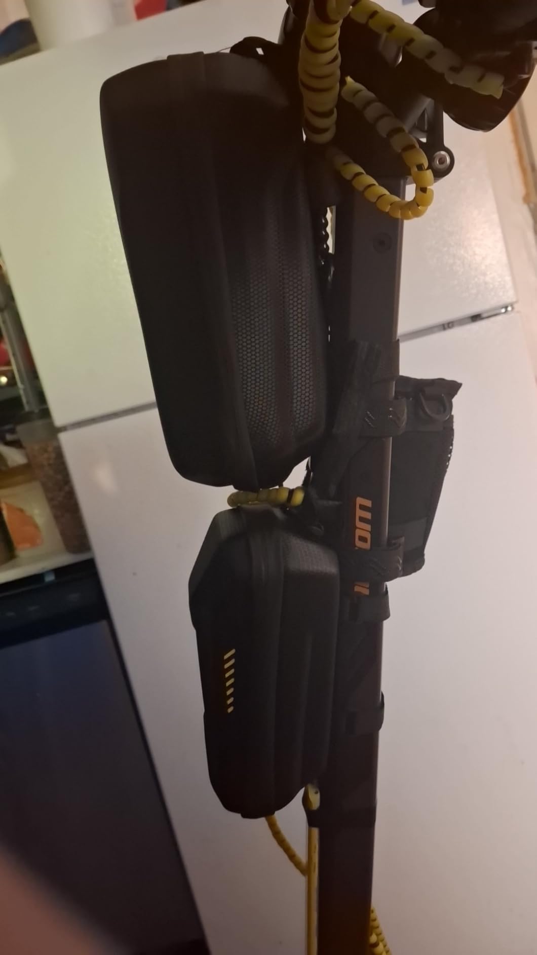 Hiboy Scooter Storage Bag, 3L/4L Large Capacity Scooter Handlebar Bag, Front Hanging Bag for Electric Scooter/Electric Bike, for Carrying Chargers, Phone, Keys with Waterproof Hardshell EVA Material customer photo 2