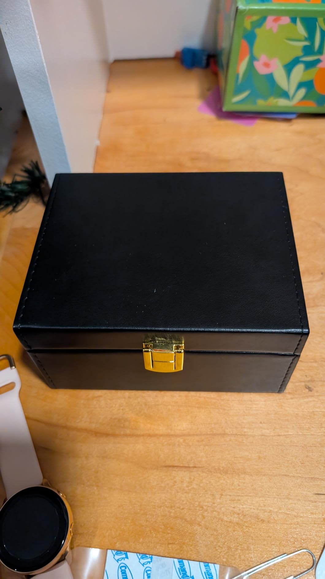 briidea Faraday Box Key Fob Protector, RFID Signal Blocking Box, Faraday Box Signal Blocking Shielding Box for Car Key (Capacity(5-8Keys)) customer photo 1