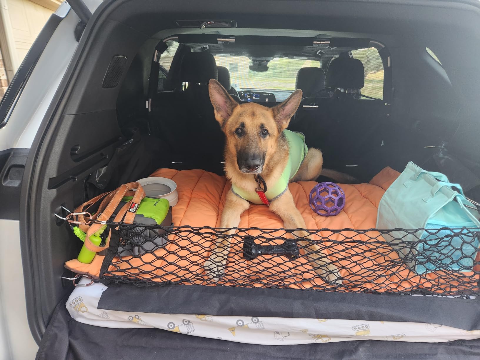 F-color SUV Cargo Liner for Dogs - Waterproof Pet Cargo Liner, Comfort Dog Cargo Cover with Bumper Flap Protector, Scrachproof for Large SUVs Sedans Trunks Vans, Black customer photo 2