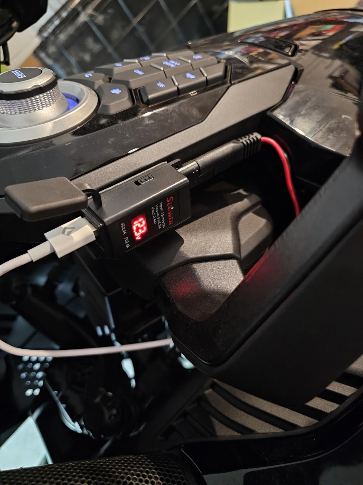 4.8A Motorcycle USB Charger, Quick Disconnect SAE to Dual USB Adapter Motorcycle Phone Charger, with LED Voltmeter & ON/Off Switch customer photo 1