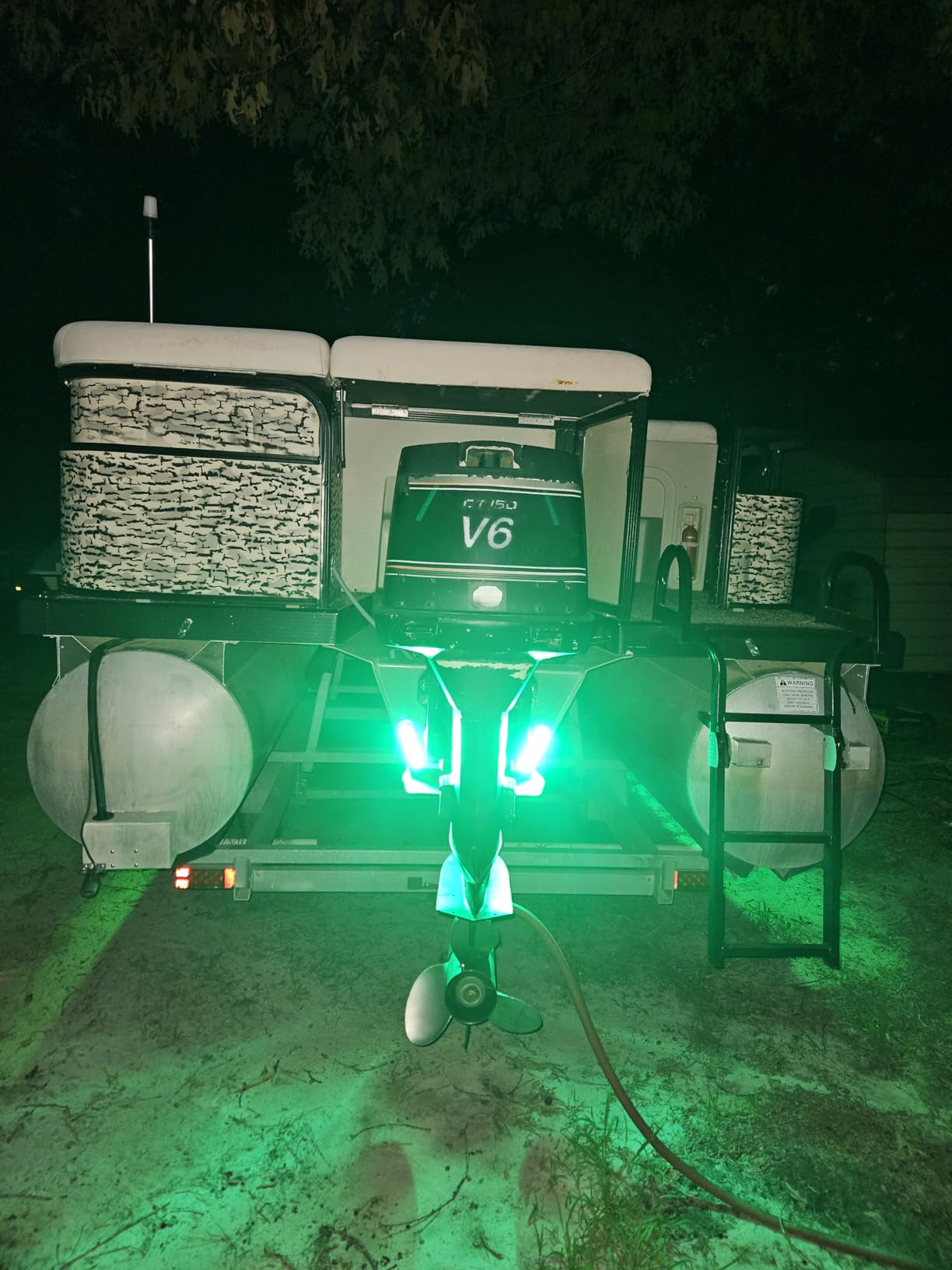 HUSUKU SOOP3 PRO 6.7inch 2000LM 60LED Waterproof 316 Stainless Steel Trim Ring Boat High-Intensity LED Underwater Light Clear Lens Pontoon Marine/Boat Transom (Blue) customer photo 1