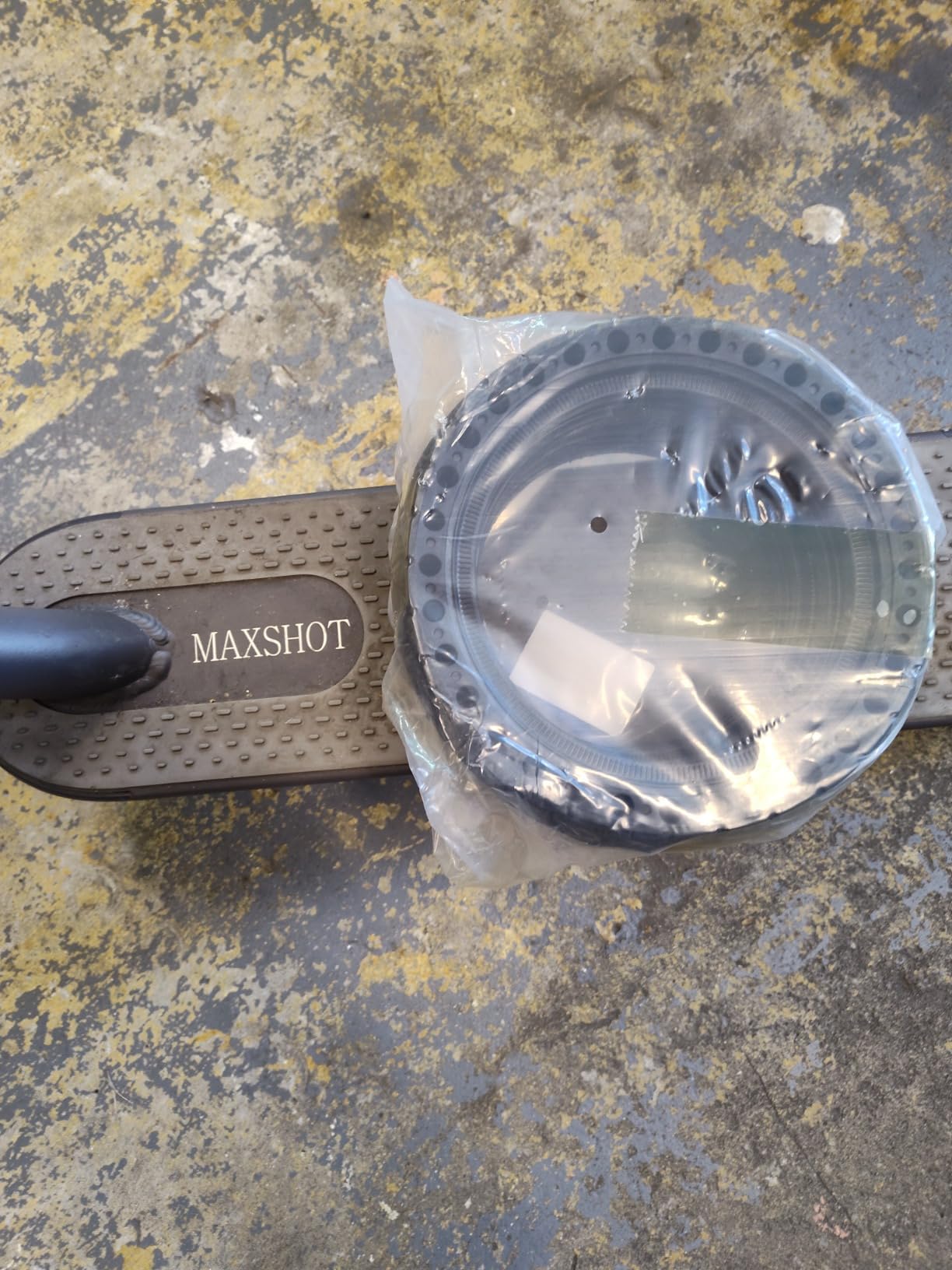 BANGTING 2PCS Upgrade 50/75-6.1 Electric Scooter Solid Tires, 8.5x2.0 Tires Tubeless for Gotrax GXL V2/XR/APEX, 8 1/2 x2 Tire Replacement for Hiboy S2, Xiaomi 3 Lite/3/Pro 2/1s/M365 (Black 2 PCS) customer photo 2