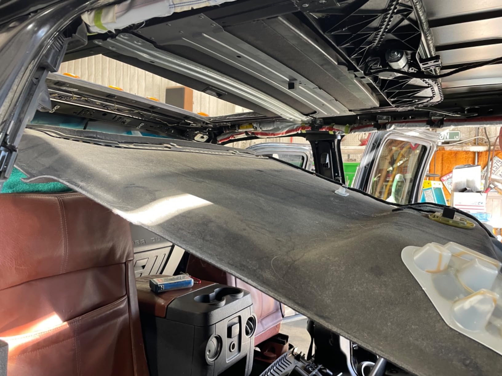 Sunroof Repair Kit Sunroof Track Assembly for Ford F150 F250 F350 F450 Expedition Lincoln Navigator Mark LT Replaces # 02ESR1201ABK customer photo 1