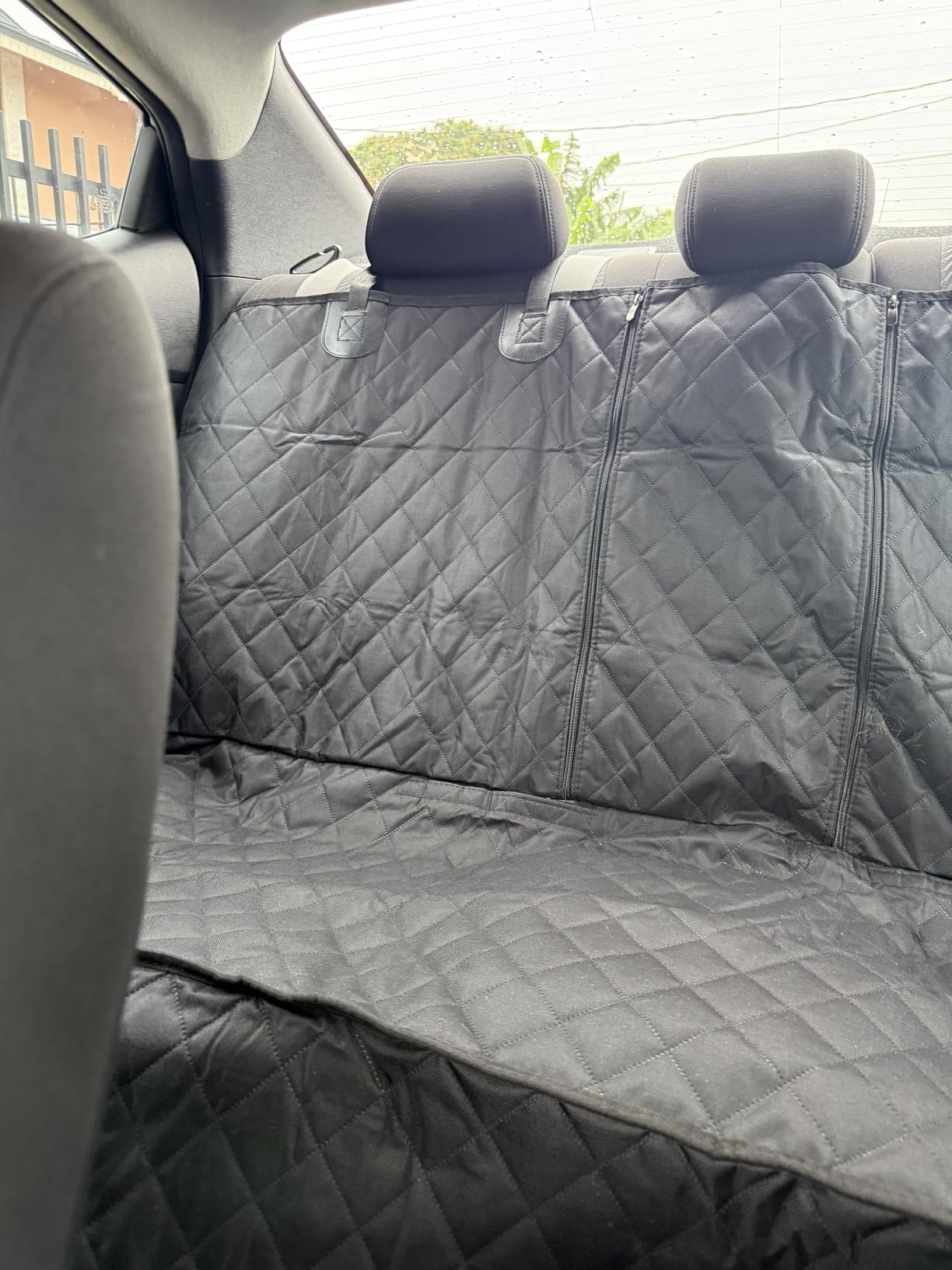 Dog Car Seat Cover, Back Seat Cover for Dogs Pet Car Seat Protector Waterproof Bench Car Seat Cover, Non-Slip Reat Seat Cover fits Middle Armrest for Most Cars Trucks SUVs - Black customer photo 2