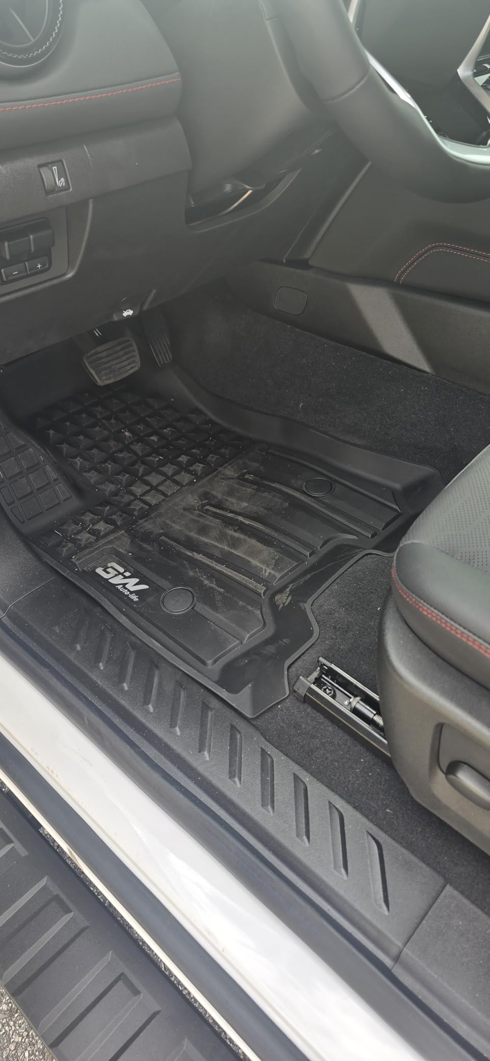 3W Floor Mats Fit for 2019-2025 2026 Chevy Silverado/GMC Sierra Denali 1500 & 2020-2025 2026 GMC Sierra 2500/3500 HD Crew Cab TPE All Weather Floor Liner, Fit For 2nd Row with Factory Carpeted Storage customer photo 2