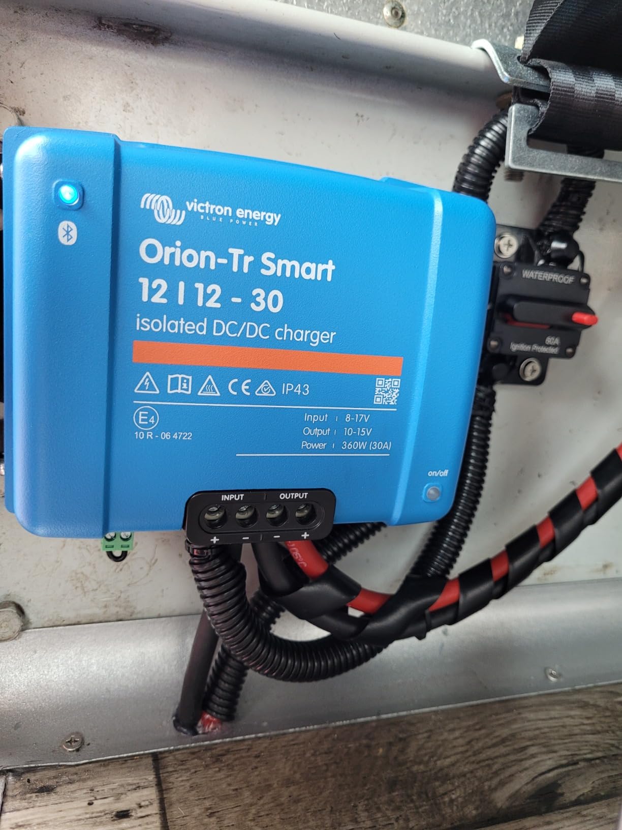 Victron Orion-Tr Smart DC to DC Charger (Bluetooth) - 12/12-Volt 30 amp 360-Watt - Battery Charger for Dual Battery Systems - Isolated customer photo 1