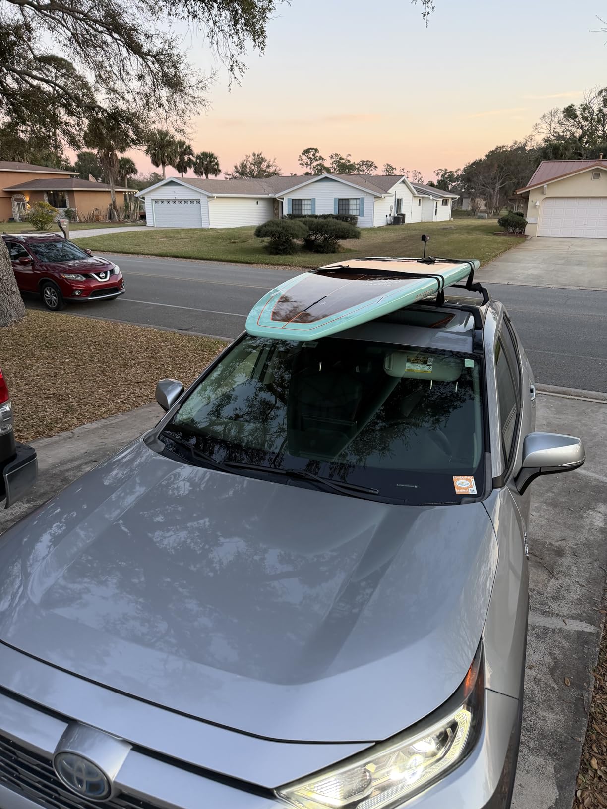 Autekcomma Roof Rack Cross Bars for Toyota RAV4 2019-2025 (Not Fit 2024 LE/Adventure/TRD Off-Road/Hybrid Woodland Edition). Anti-Theft Lock Mechanism Black Matte Aluminum Anti-Corrosion Crossbars customer photo 1