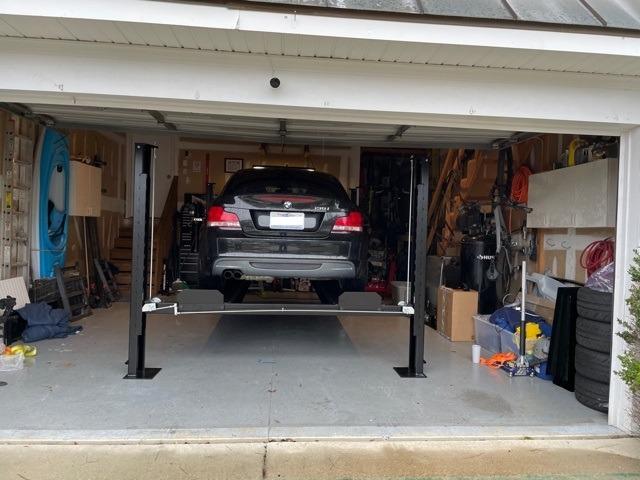 Triumph NSS-8SQ Classic Lift Shorter 8000lbs 4 Post Storage Service Car Auto Lift Truck Hoist customer photo 1