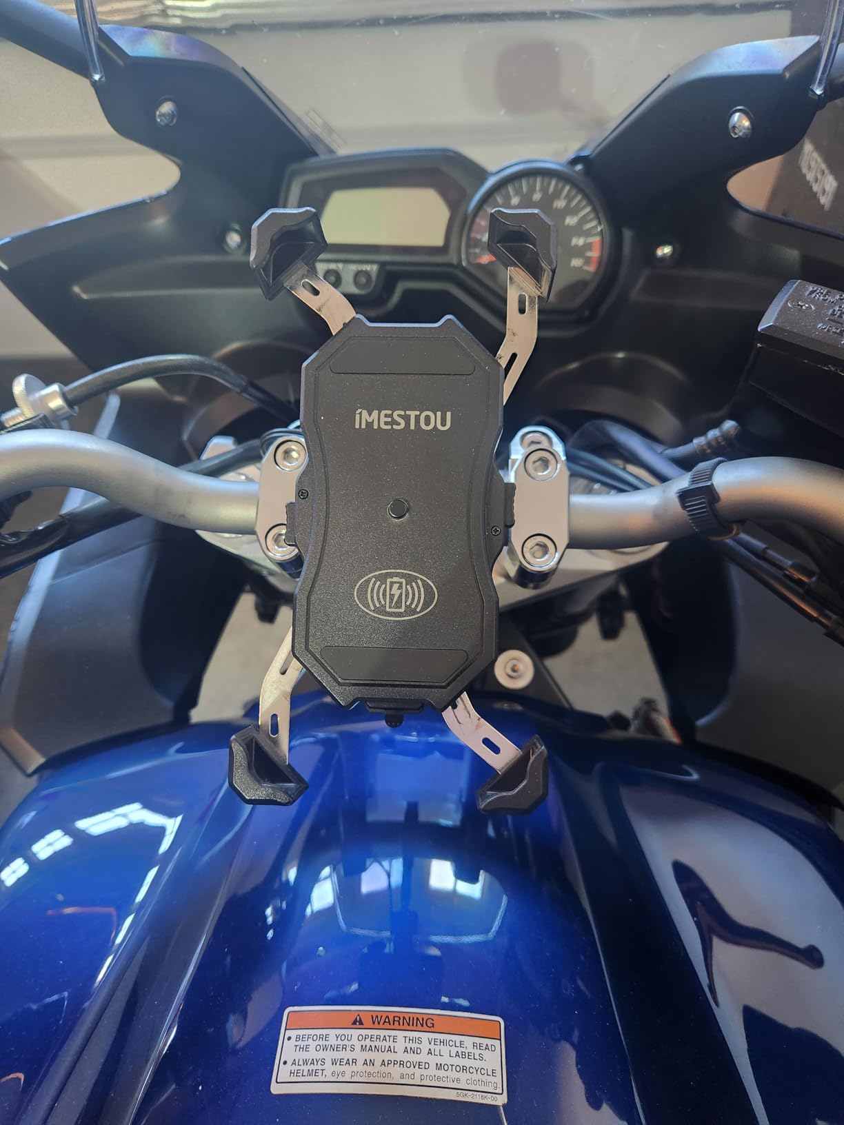iMESTOU Motorcycle Wireless 15W Qi/USB Quick Charger 3.0 Phone Holder 2 in 1 Mount on 22-32mm Handlebar or Rear-View Mirror Fast Charging for 3.5-6.8 inch Cellphones customer photo 2