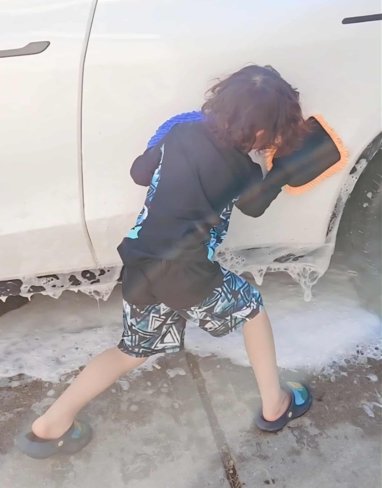 Armor All Car Wash Kit, Includes Car Wash Soap, Wash Mitt & Microfiber Towel (3 Piece Kit) customer photo 1