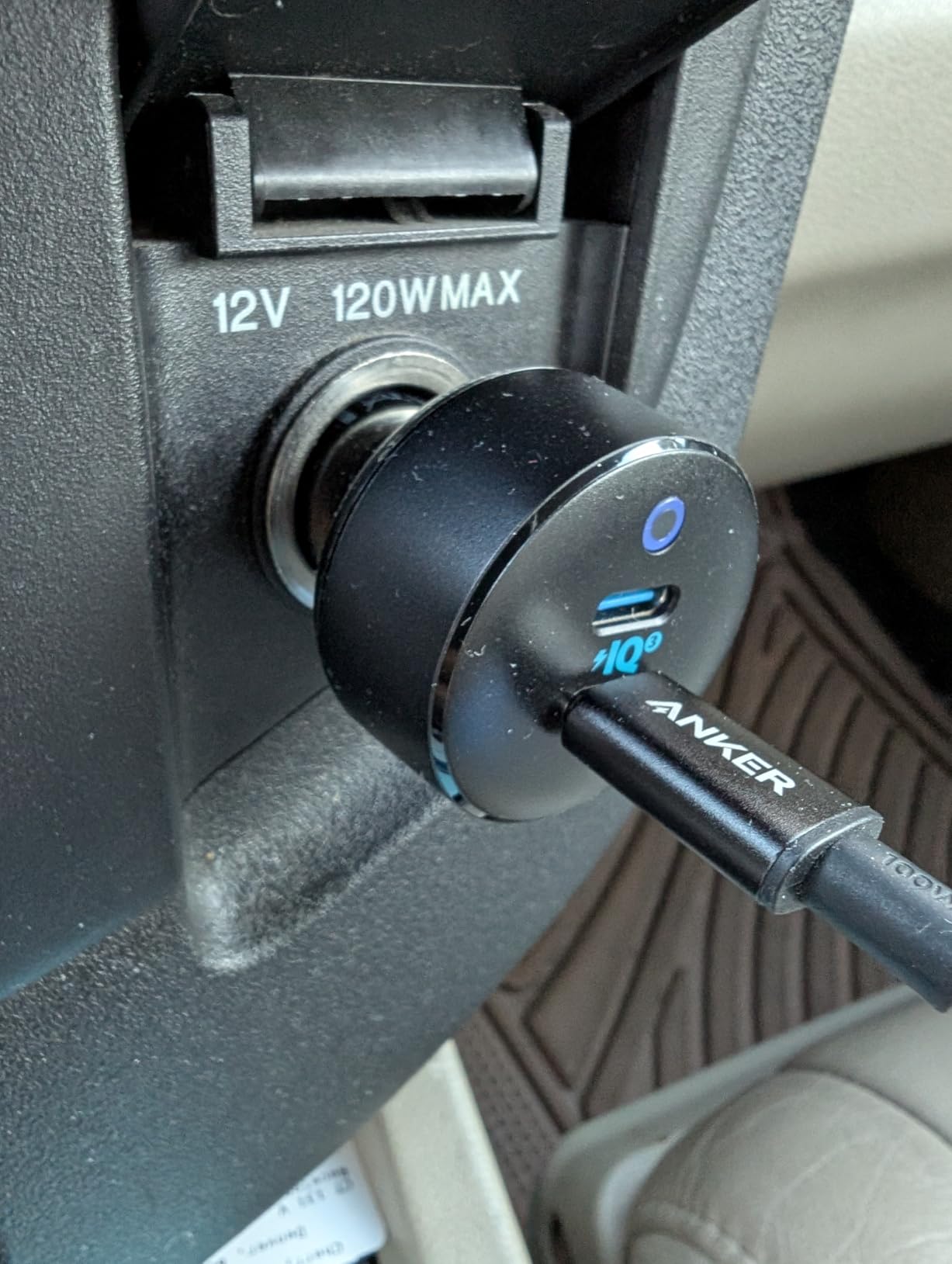 Anker USB C Car Charger, 40W 2-Port PowerIQ 3.0 Type C Adapter, iPhone 17 Car Charger, PowerDrive III Duo with Power Delivery for iPhone 17/17 Pro Max/16/15/14 Series, Galaxy S24/23,AirPods and More customer photo 1