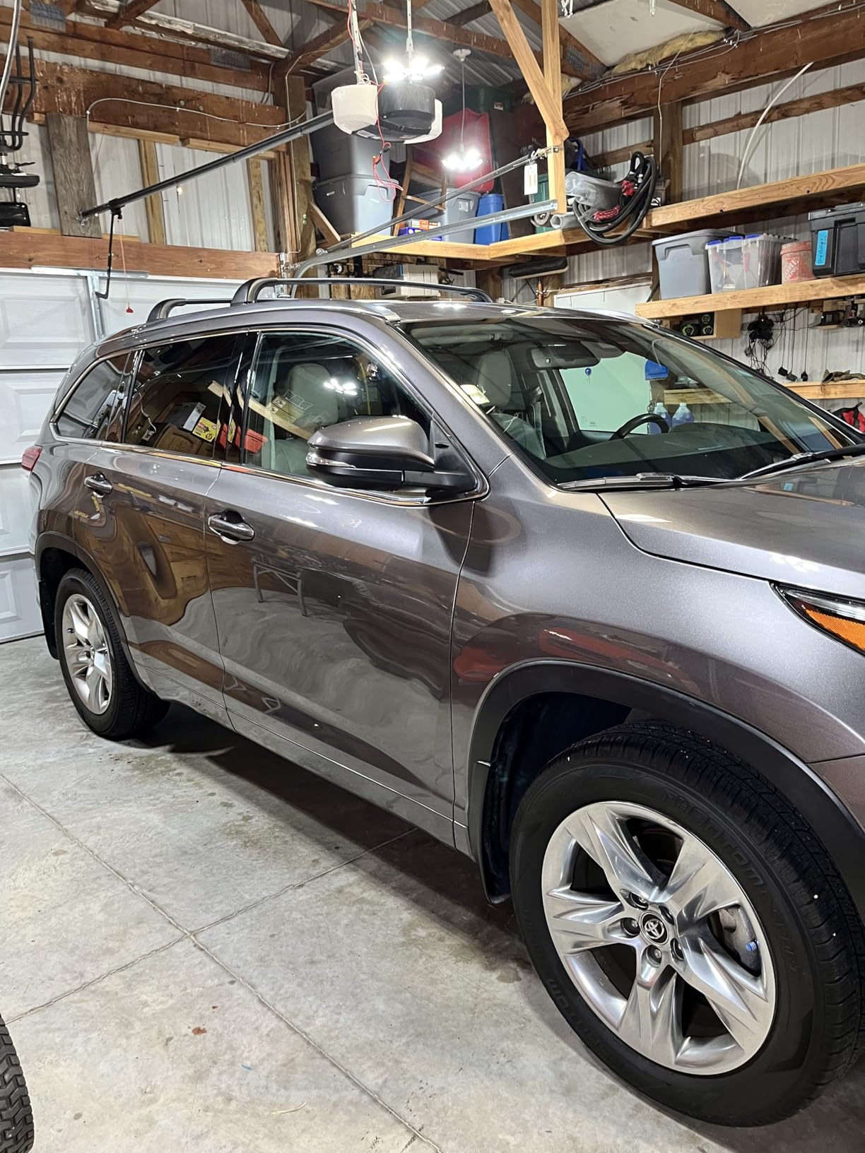 Griot's Garage Ceramic 3-in-1 Wax, SiO2 Spray for Cars, Trucks, and RVs, Provides Protection and Water Beading on Paint, Wheels, Plastic, Rubber Trim, Chrome, and More, 10978, 22 oz customer photo 2