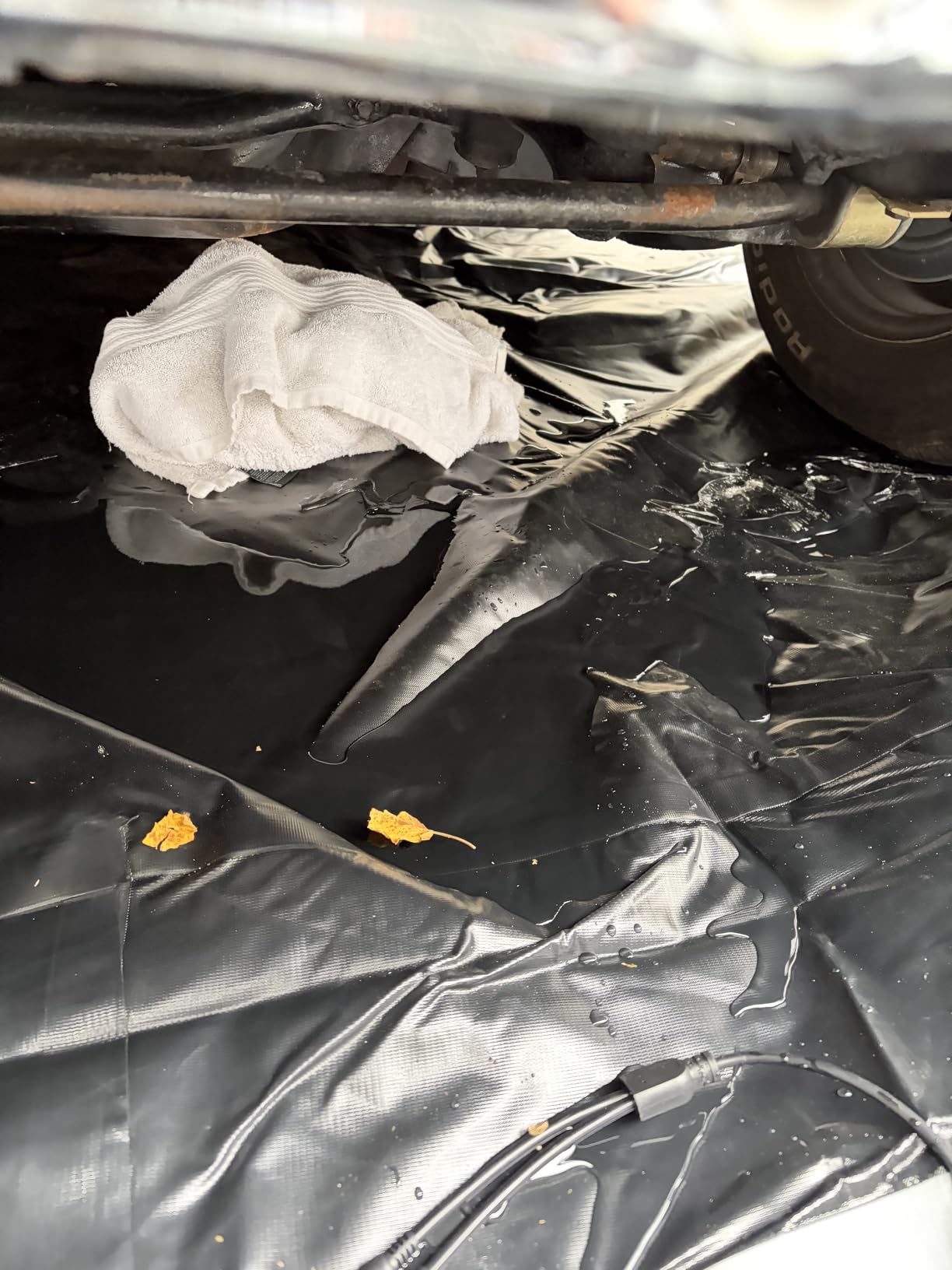 IN THE GARAGE Outdoor Car Cover - Inflatable Car Cover Outdoor, Protects from Hail - Outdoor Car Bubble, Inflatable Garage - Car Capsule - Car Cocoon, Car Bubble Storage - Car Shield - 14' / 4.3m customer photo 2