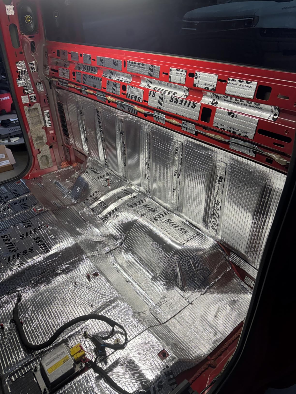 Siless Liner 157 mil (4 mm) 36 sqft Aluminum Foil Finish Car Sound Deadening & Heat Insulation Closed Cell Foam - PE Foam Sound Deadener customer photo 2