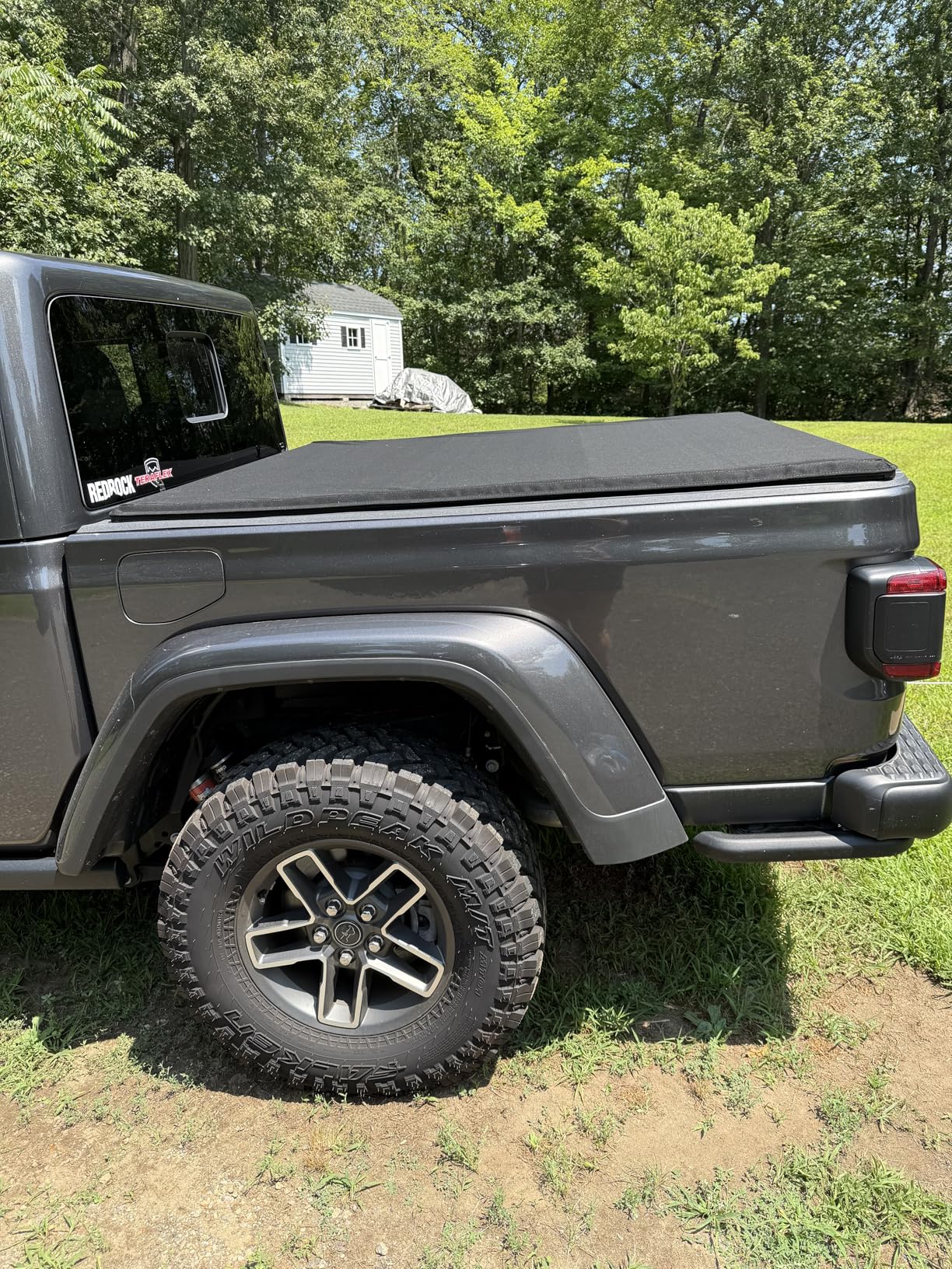 Bestop EZ-Roll Soft Tonneau - '20 Gladiator; for 5 ft. Bed (Black Twill) customer photo 1