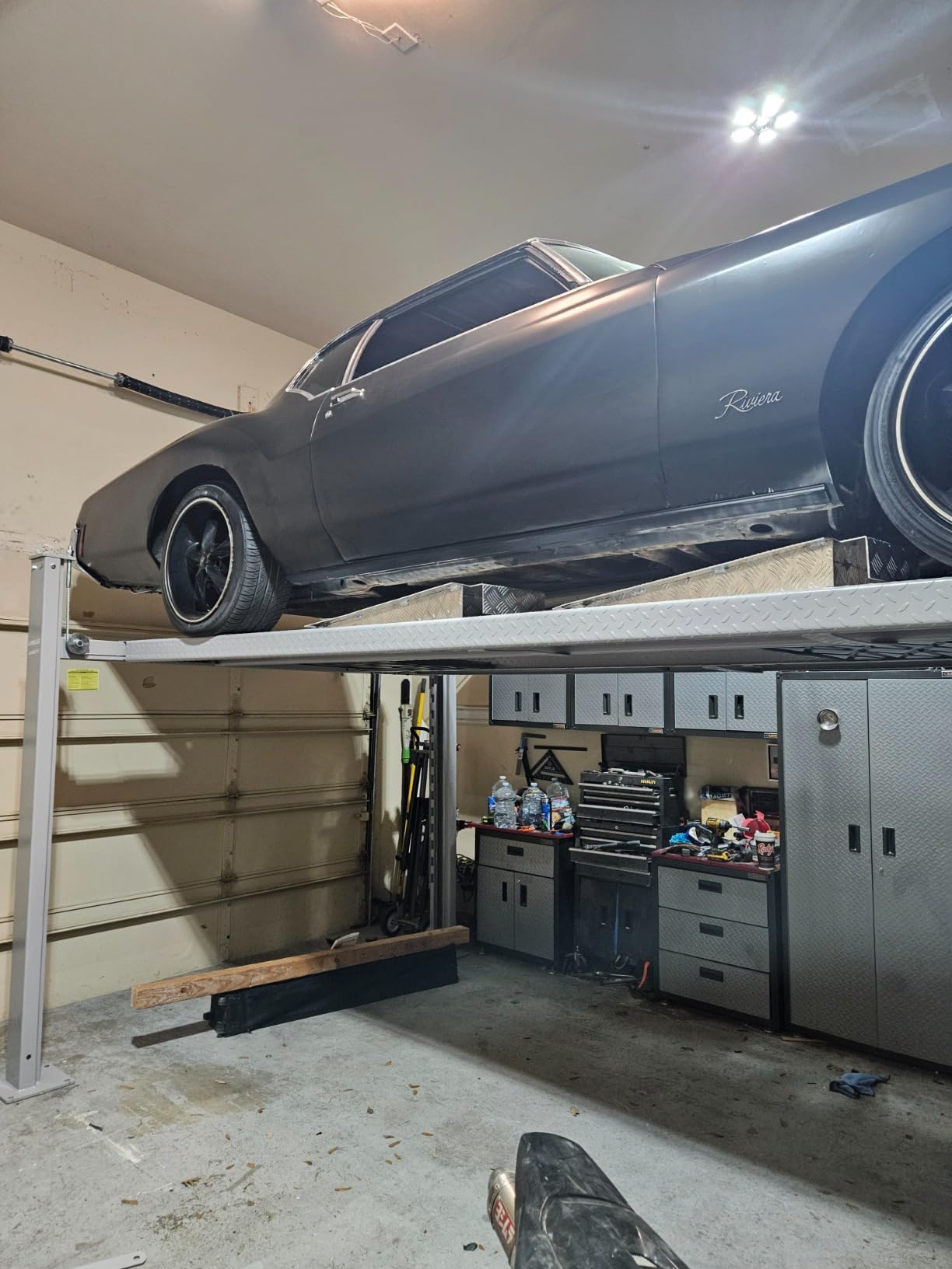 TRIUMPH NSS8TL 8000Lbs Taller Longer 4 Post Storage Service Car Auto Lift Truck Hoist customer photo 1