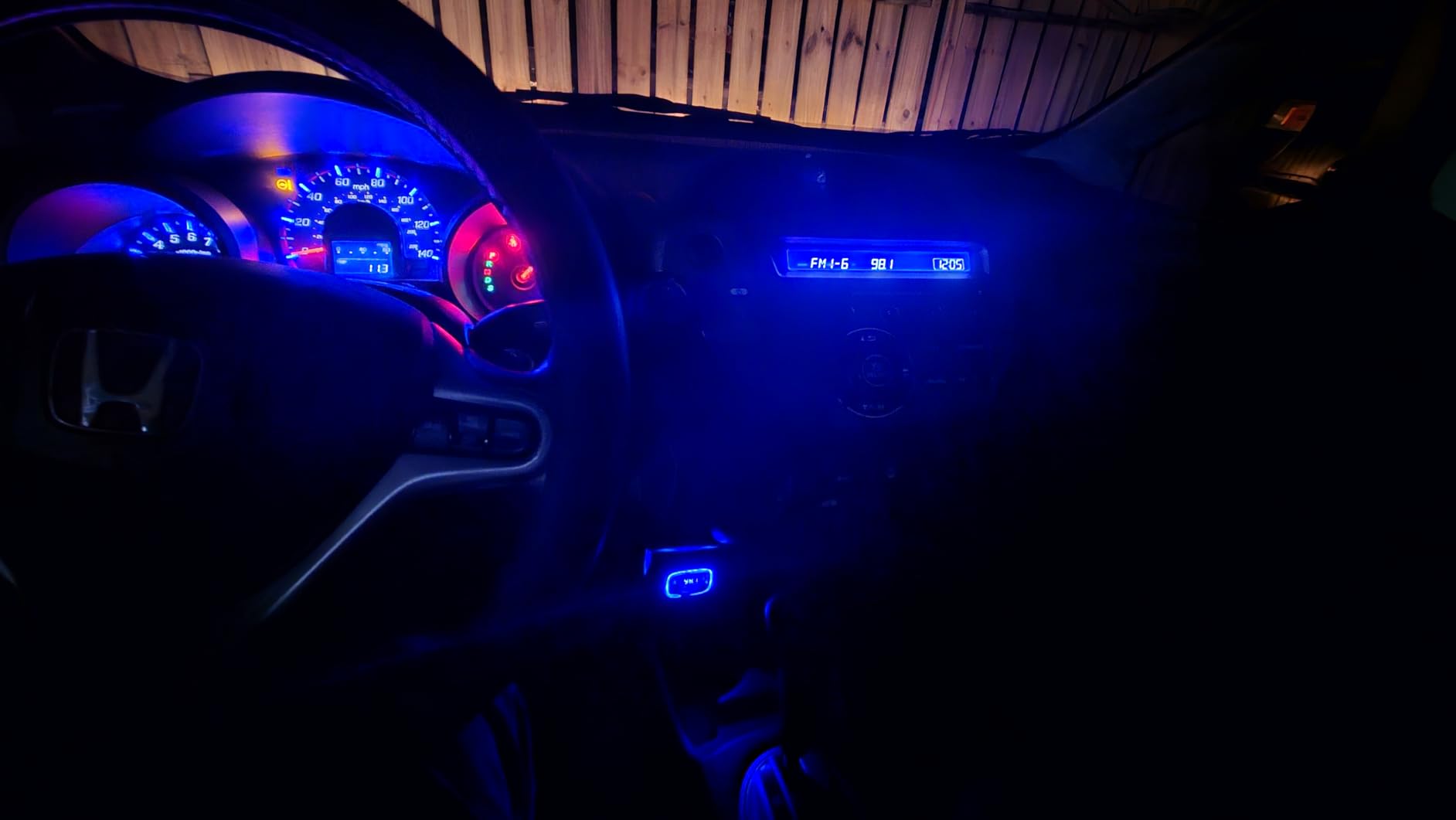 LIHAN USB C Bluetooth 5.4 Car Adapter, Wireless Upgrade Audio System for Non-Bluetooth Vehicles, FM Radio Transmitter, 48W Fast Charging, Stable Hands-Free Calling, MP3 Music Player customer photo 2