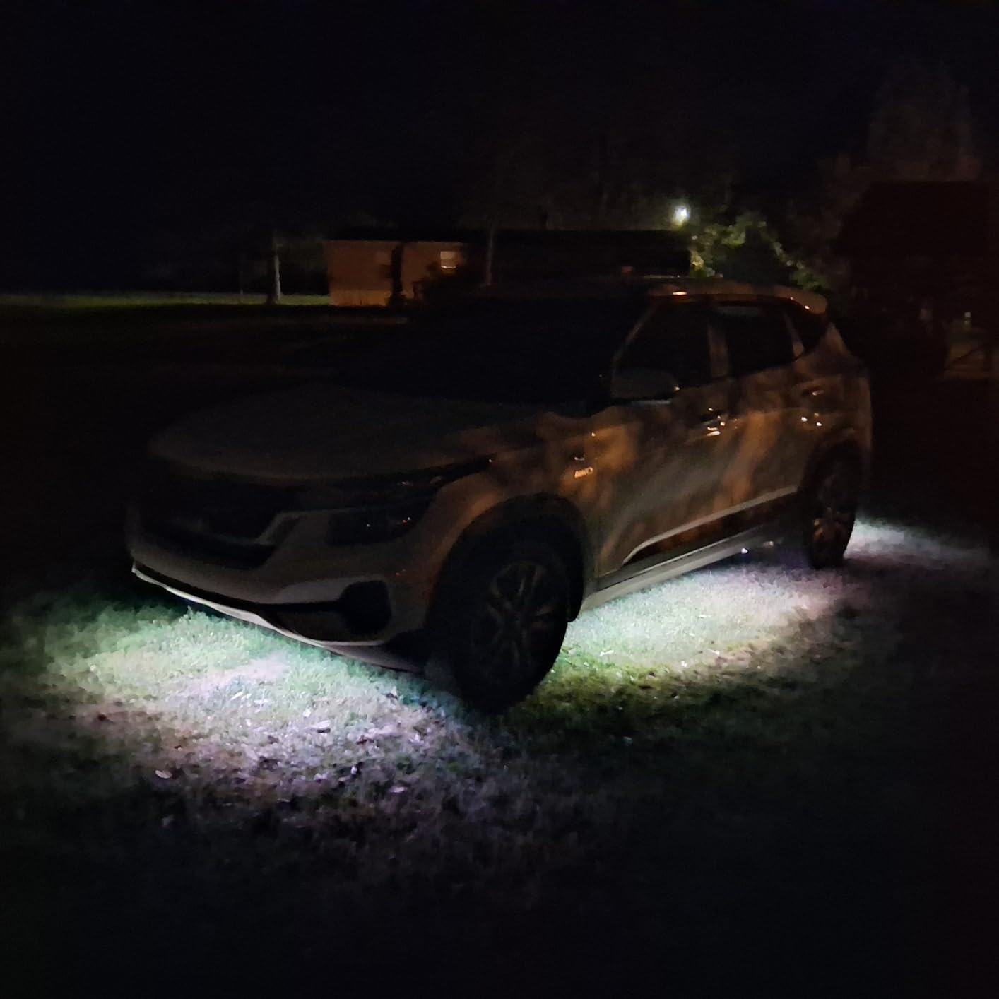 Govee Underglow Car Lights, 4pcs RGBIC Smart LED Lights for Cars with 16 Million Colors and 10 Scene Modes, App Control, Neon Accent Strip Lights for SUVs, Trucks, DC 12-24V customer photo 1