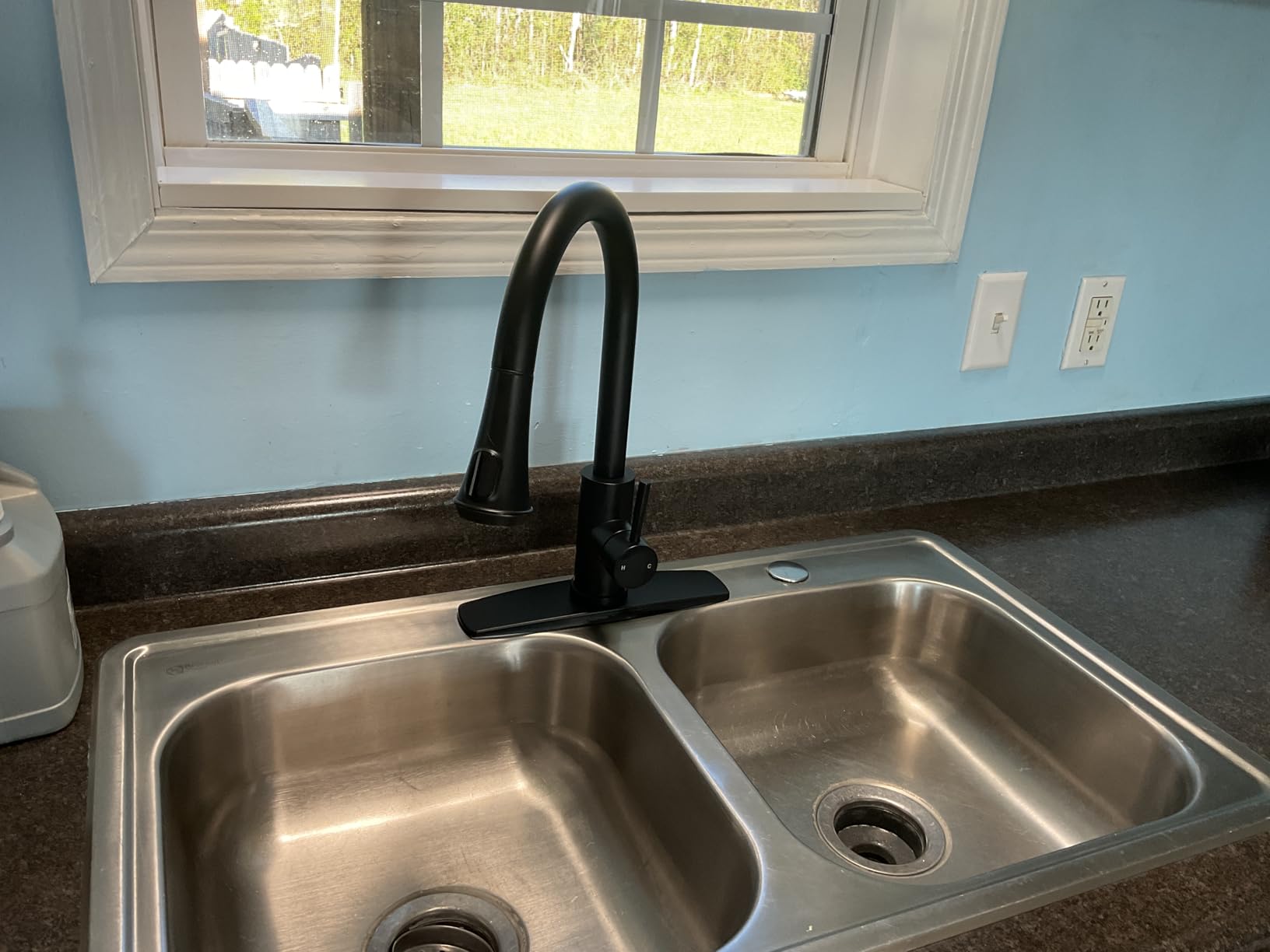 FORIOUS Black Kitchen Faucet with Pull Down Sprayer, High Arc Single Handle Classic Stainless Steel Sink Faucet 1 or 3 Hole, Suitable for Farmhouse Camper Laundry Rv Bar customer photo 2