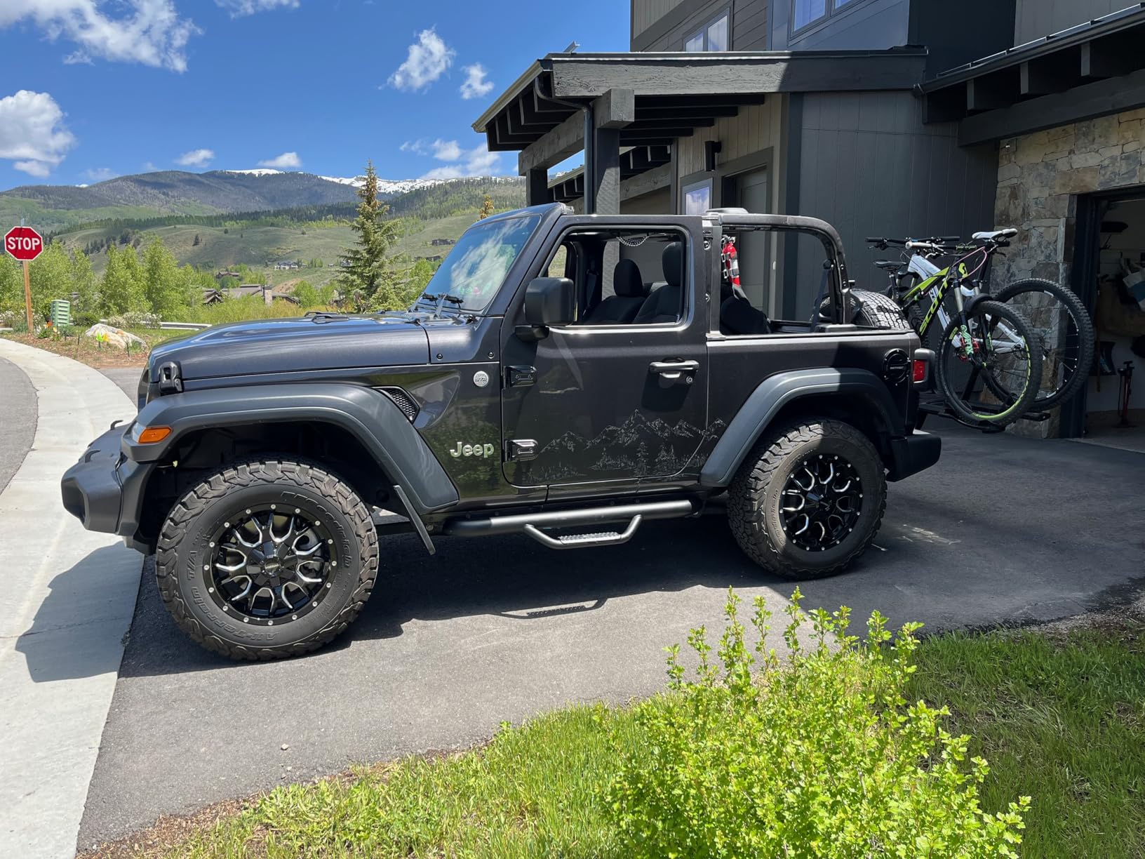 Hard Top Remover Lift for Jeep Wranglers: 2007-to-Present JK/JKU/JL/JLU + CJ, 2&4 Door + Lifted Jeeps. Quick & Easy Assembly. One Person System. Hardtop Removal/Installation in Minutes. Patented customer photo 2