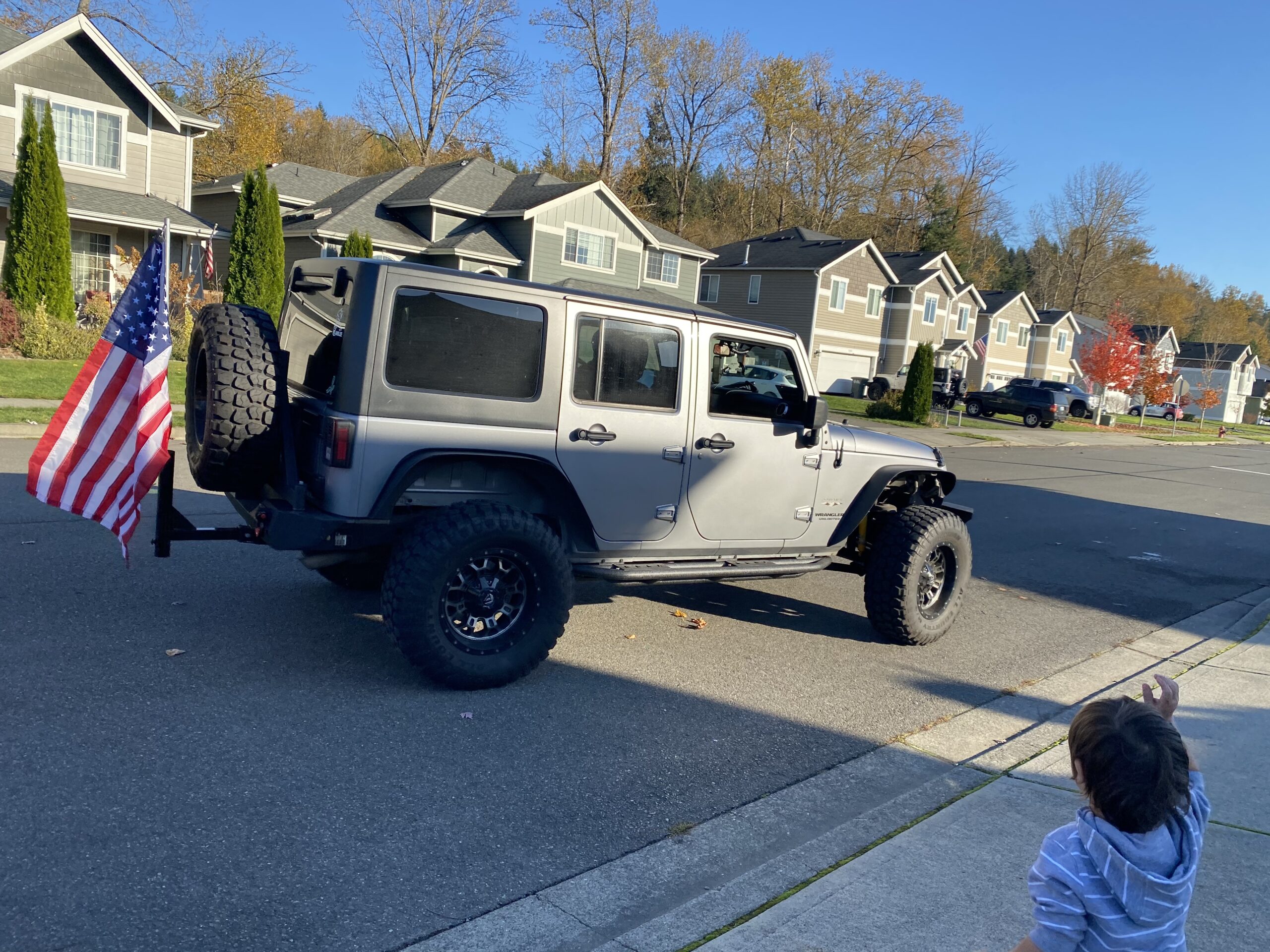 ECOTRIC Steel Rear Bumper Compatible with 2007-2018 Jeep Wrangler JK with Tire Carrier Bumper w/Lockable Tire Carrier 2