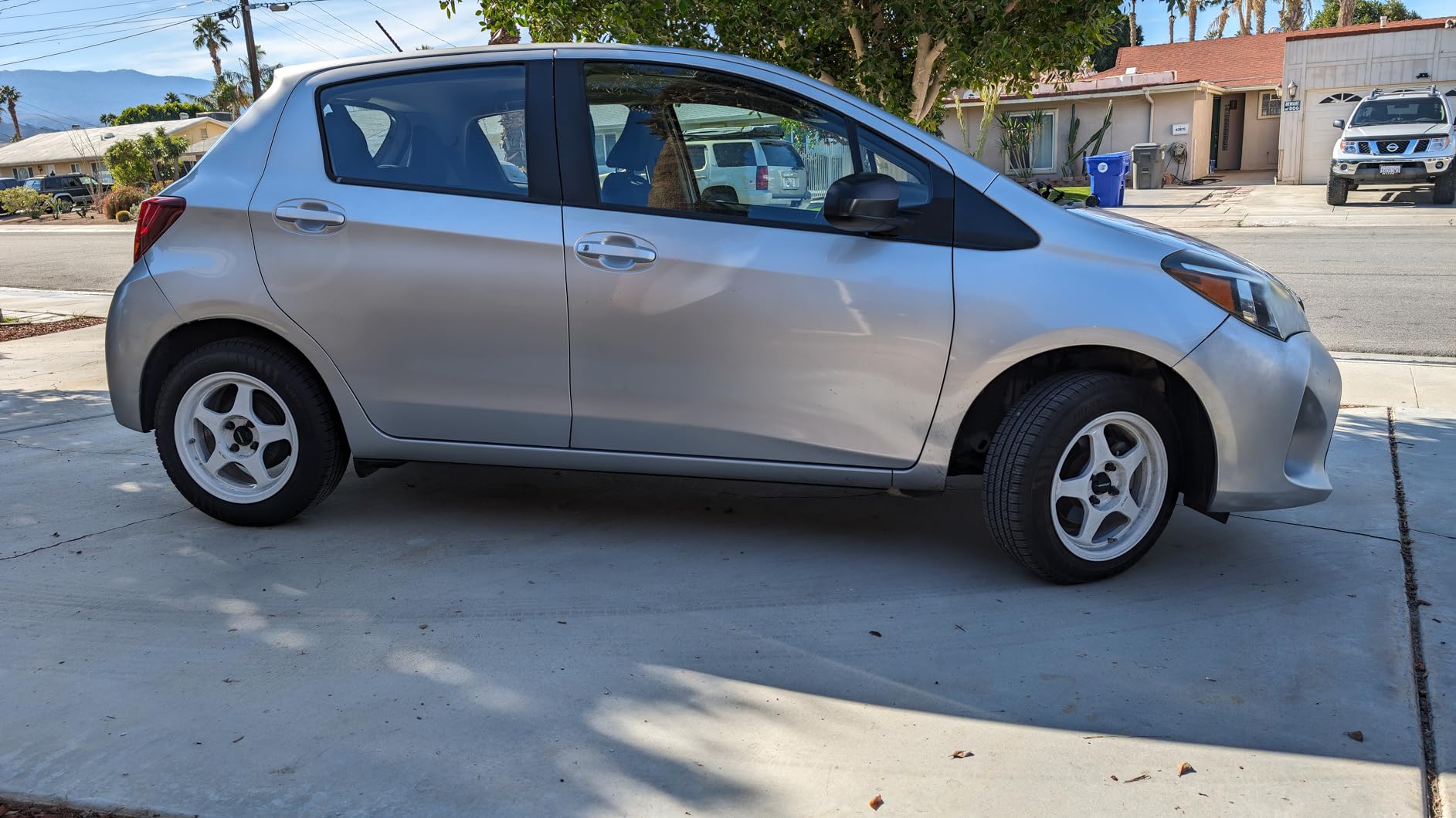 Circuit Performance CP22 15×6.5 Gloss White 4×100 [+35mm] Wheels Spoon Style Rims compatible with Honda Civic EK EG, Acura Integra DC2, BMW E30, Mazda Miata customer photo 1