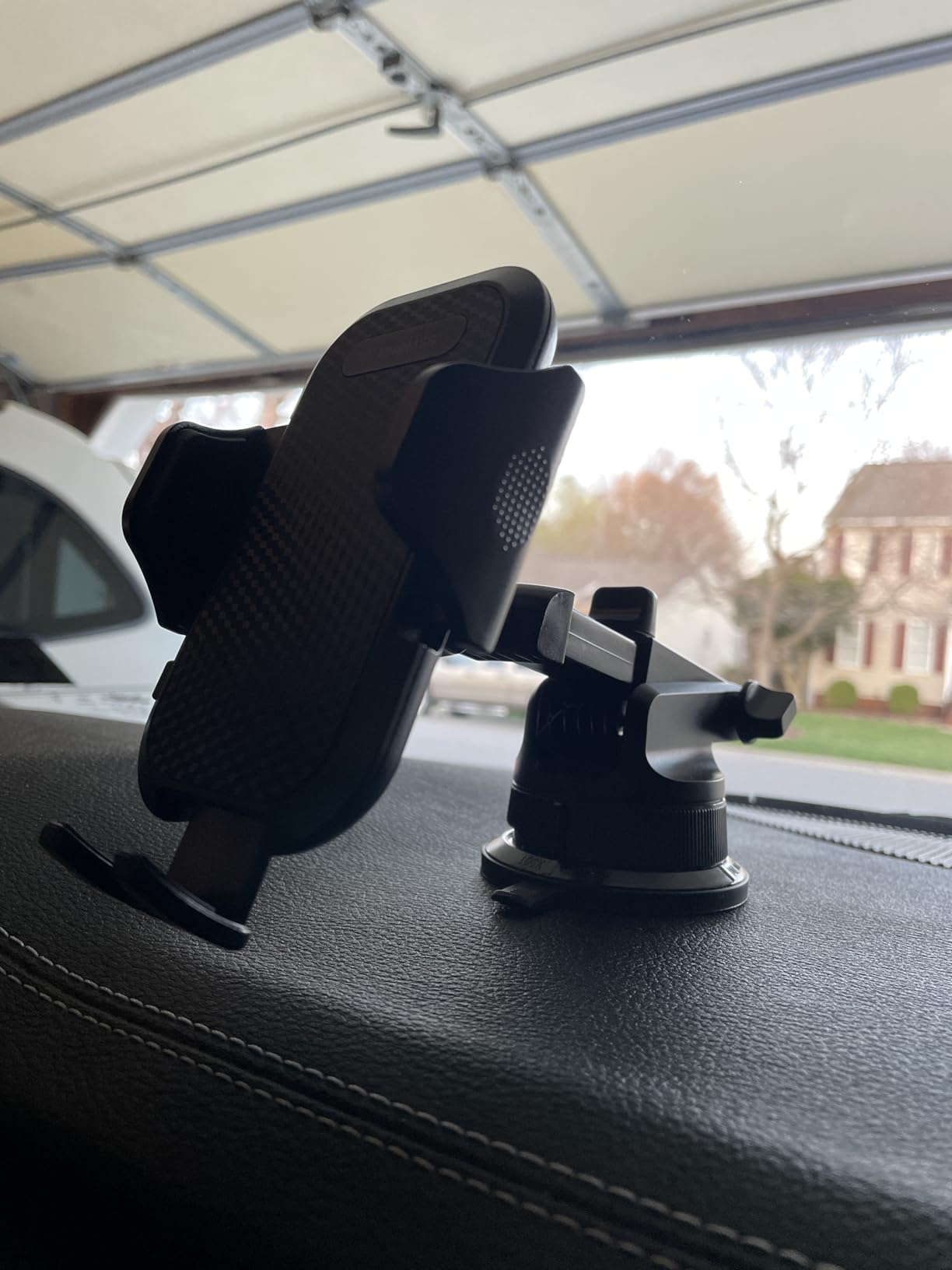 [True Military-Grade] Car Phone Holder VANMASS [Upgraded Strongest Suction&Clip] Cell Phone Mount for Dashboard Windshield Vent Kit, Truck Cradle Stand for iPhone 17 Pro Max 16 15 14 Android, Ink Black customer photo 2
