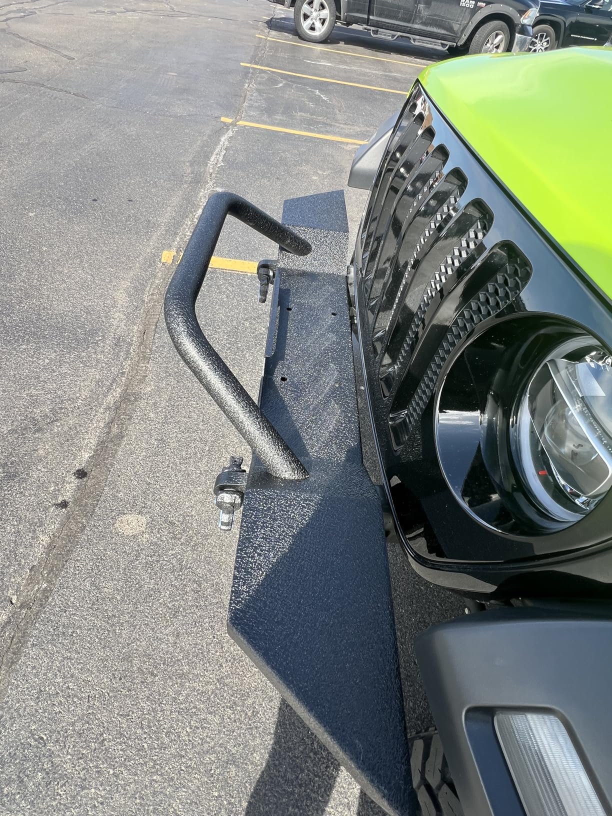 Hooke Road Sturdy Front Bumper for Jeep Gladiator JT (2020-2026) & Wrangler JK JL (2007-2026), Offroad Steel Bumper with Bright Lights D-rings and Built-in Winch Plate customer photo 2