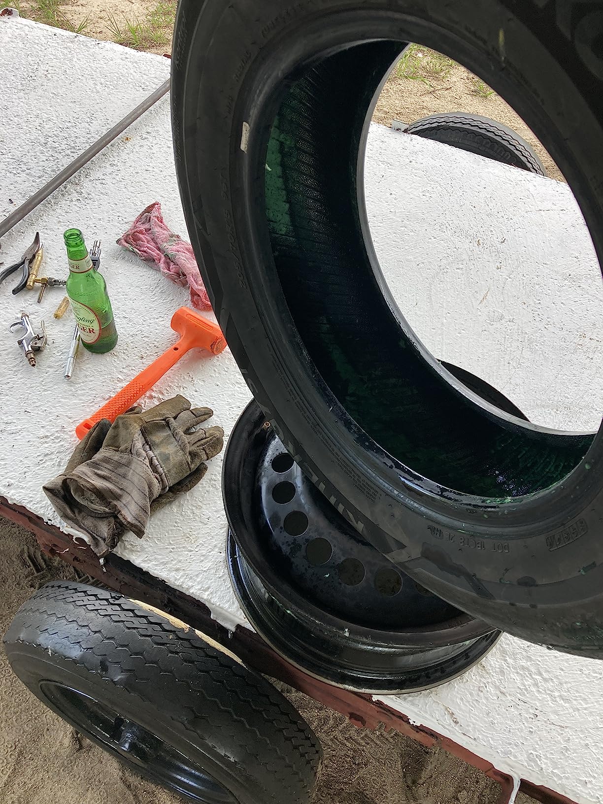 BESTOOL Pneumatic Bead Breaker Heavy Duty Tire Change Tool for Car Truck, Tractor, Mower, ATV, RV, Golf Cart customer photo 1