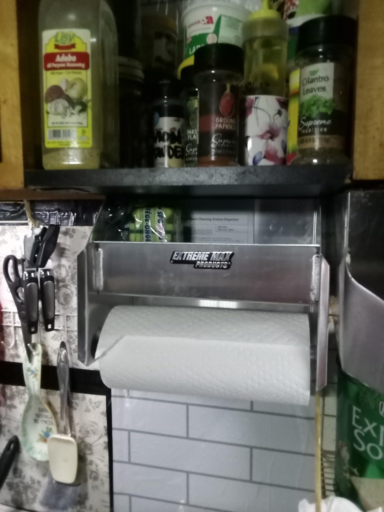 Extreme Max 5001.6035 Aluminum Hand Cleaning Station Organizer for Enclosed Race Trailer, Shop, Garage, Storage customer photo 1