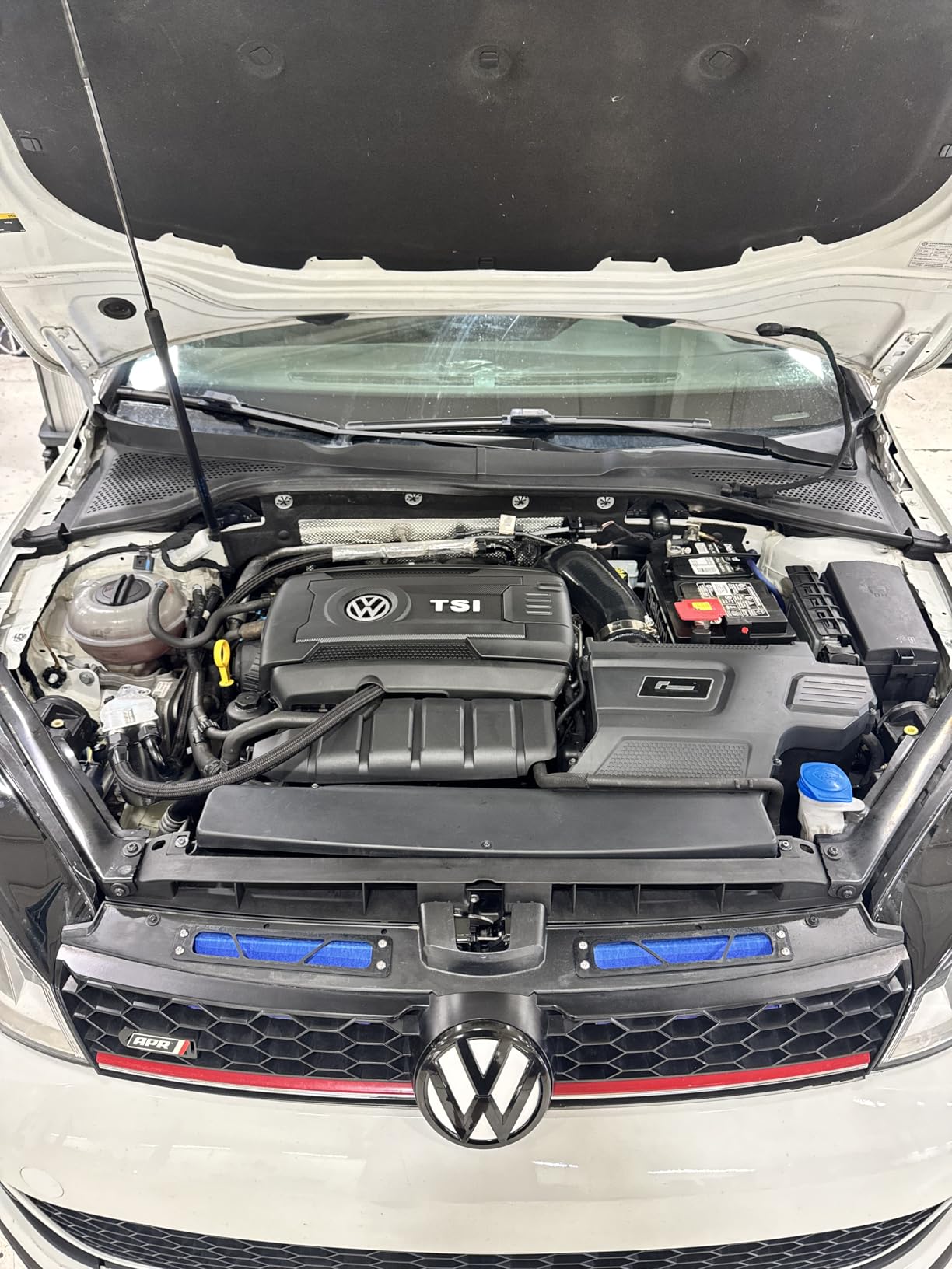 EPCGQ135Z Turbo High Flow Inlet Pipe for Golf MK7 GTI Adui S3 A3 Leon MK3 EA888 Tube Performance Turbocharger Intake Hose customer photo 1