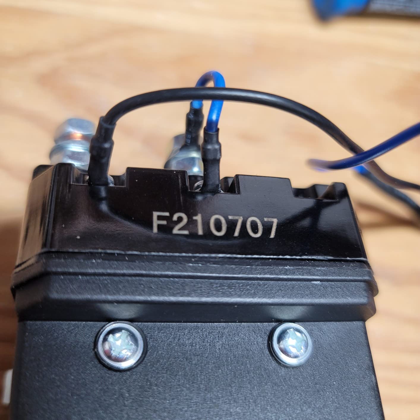 FieryRed 13000 lb Winch, 12V IP67 Waterproof Electric Trailer Winch with Synthetic Rope, 2in1 Wireless Remote Control, Hawse Fairlead for Off Road Vehicle Towing Jeep Truck customer photo 1