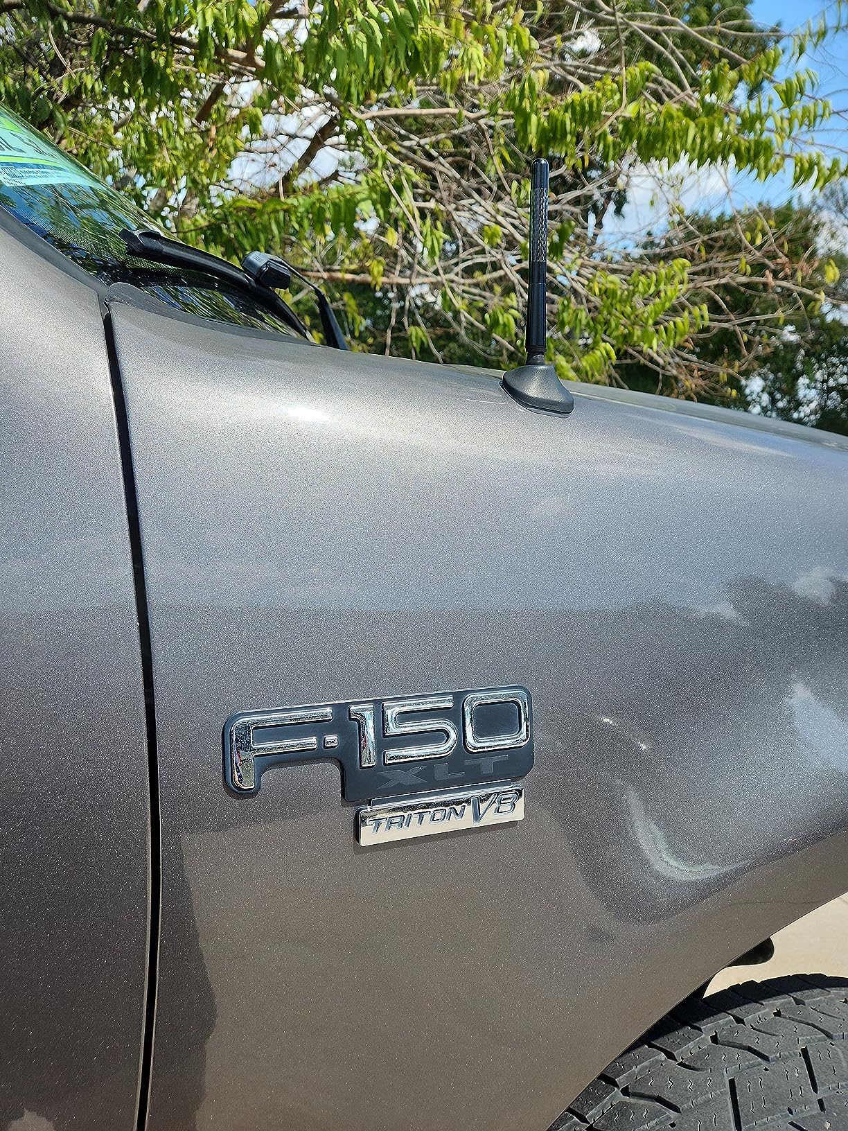 Short Car Antenna Mast Carbon Fiber Truck Vehicle Replacement Antenna 4.7 inch Compatible with Ford, Dodge, Toyota, Nissan, Mazda customer photo 2