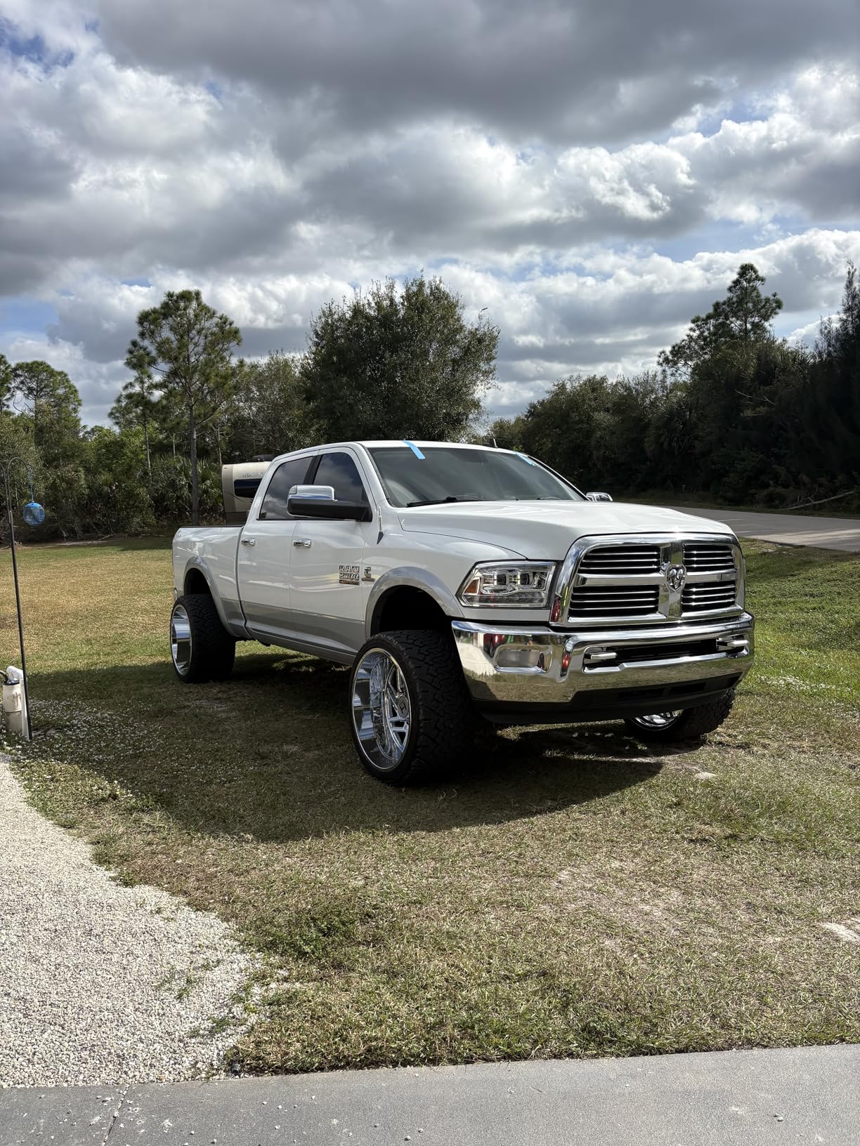 AKKON - For 09-18 Dodge Ram 1500 2500 3500 Upgrade Projector & Bar LED Black Housing Headlights With Light Bulbs Set customer photo 1