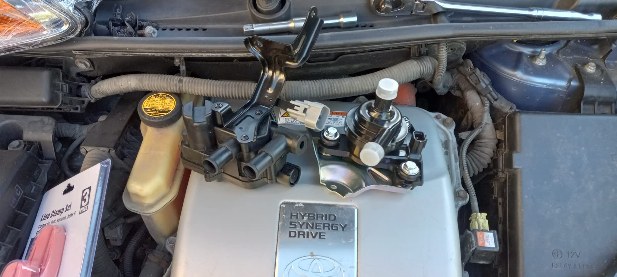 G9020-47031 Engine Electric Inverter Cooler Water Pump Assembly for 2004-2009 Toyota Prius 1.5L Replace G902047031 04000-32528 customer photo 2