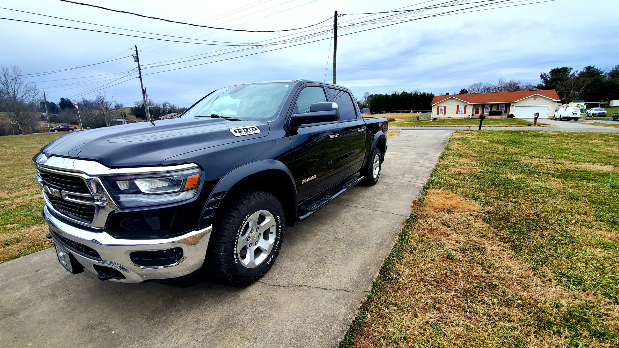 Rough Country SF1 Fender Flares for 2019-2024 Ram 1500 - F-D319201 customer photo 1