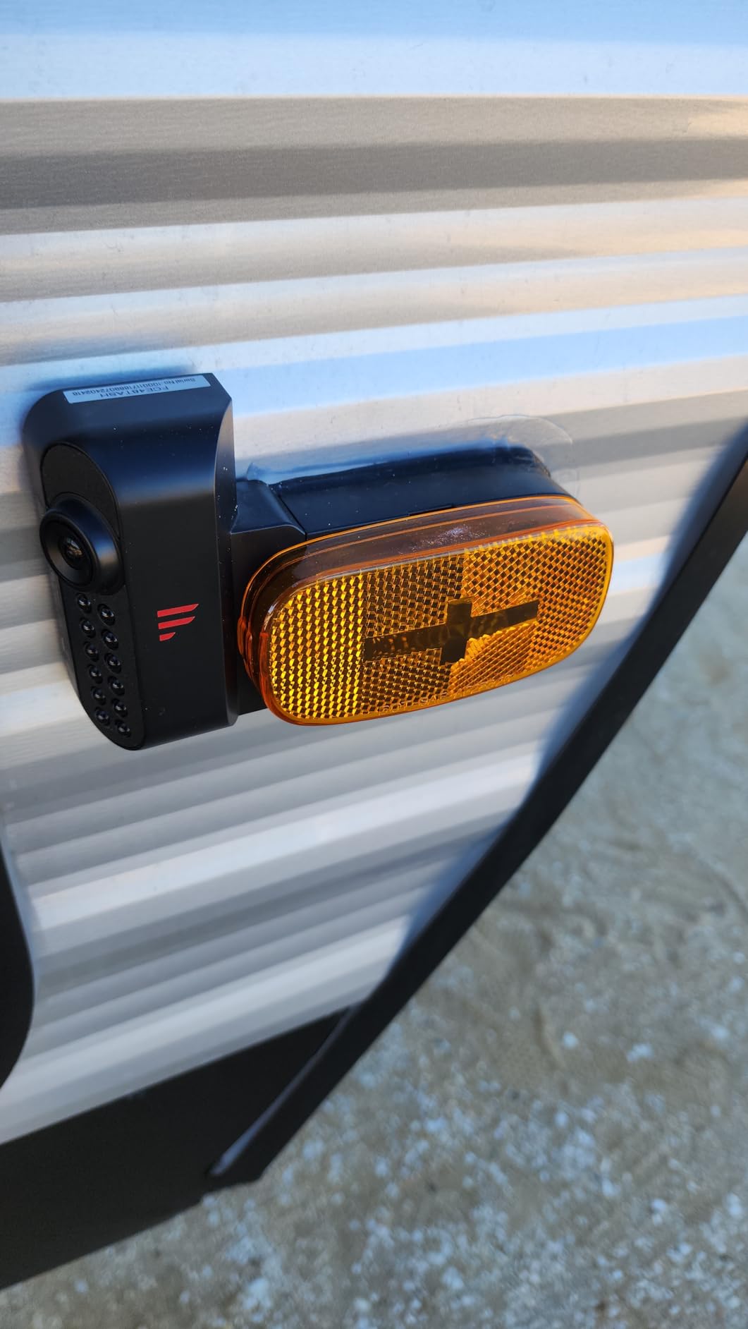 Furrion Vision S 3-Camera Wireless RV Backup System with 5-Inch Monitor, 1 Rear Sharkfin, 2 Side Running Light Cameras, Infrared Night Vision, Wide-Angle View, Hi-Res, IP65 Waterproof - FOS05TAEN customer photo 1